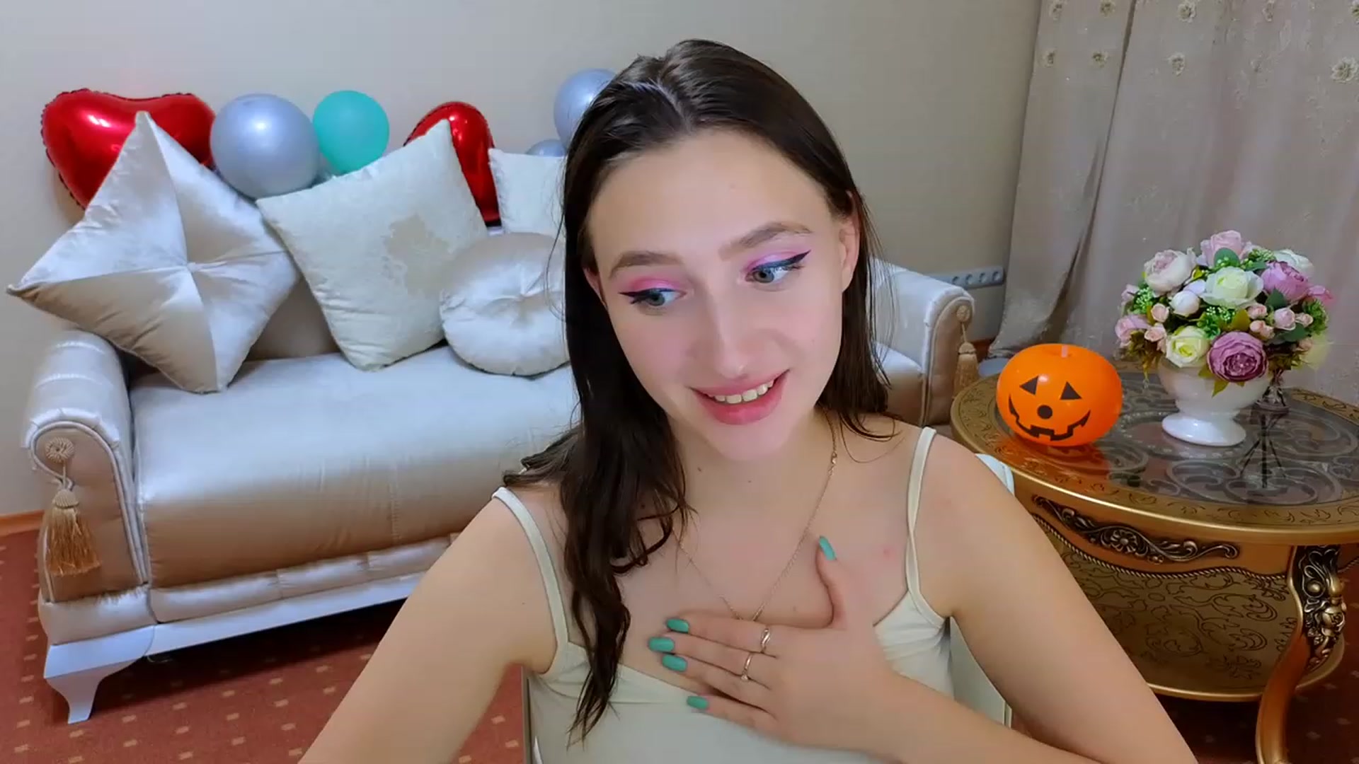 Gallery image thumbnail from WittyBunnyy's myfreecams stream on, 10/25/2023, 14:59 image 18 of 20