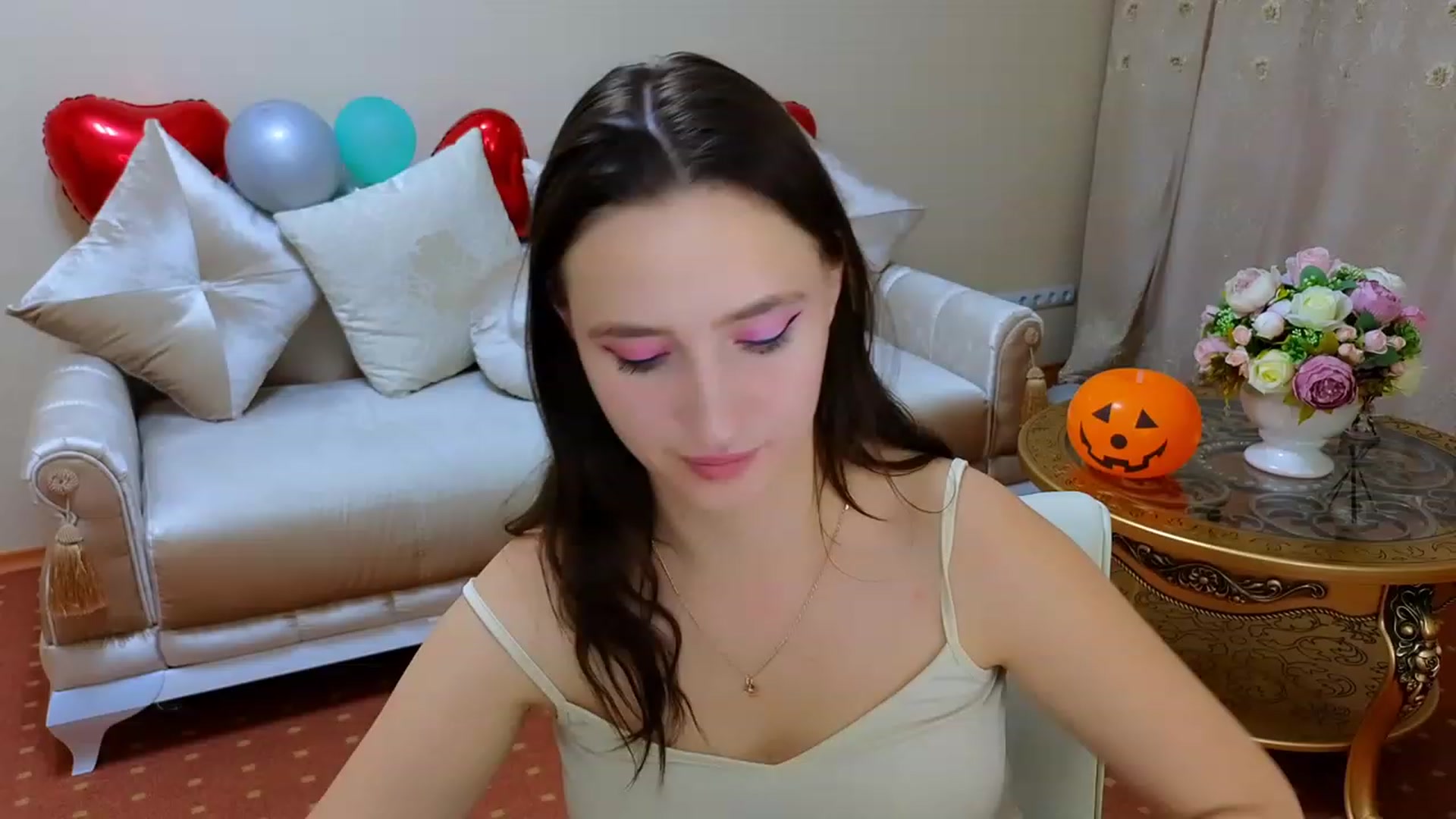 Gallery image thumbnail from WittyBunnyy's myfreecams stream on, 10/25/2023, 14:59 image 20 of 20