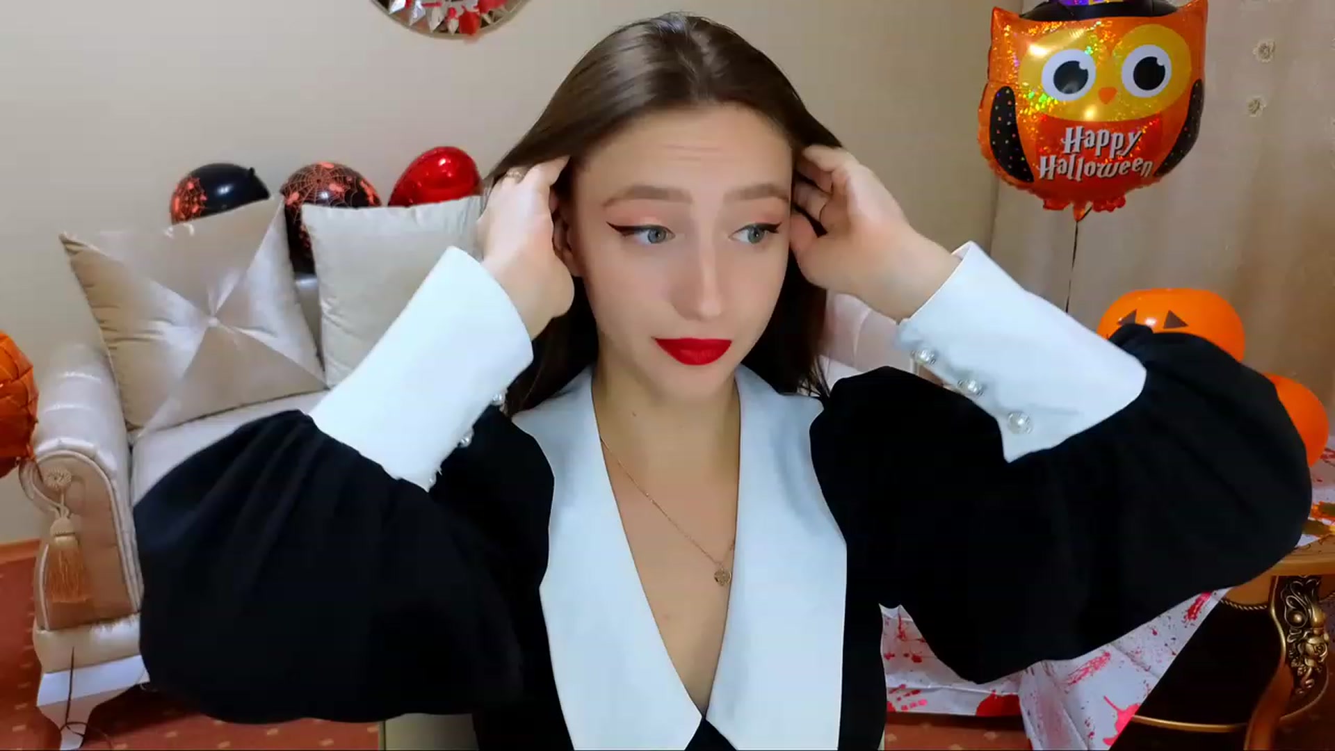 Gallery image thumbnail from WittyBunnyy's myfreecams stream on, 10/29/2023, 10:59 image 9 of 20