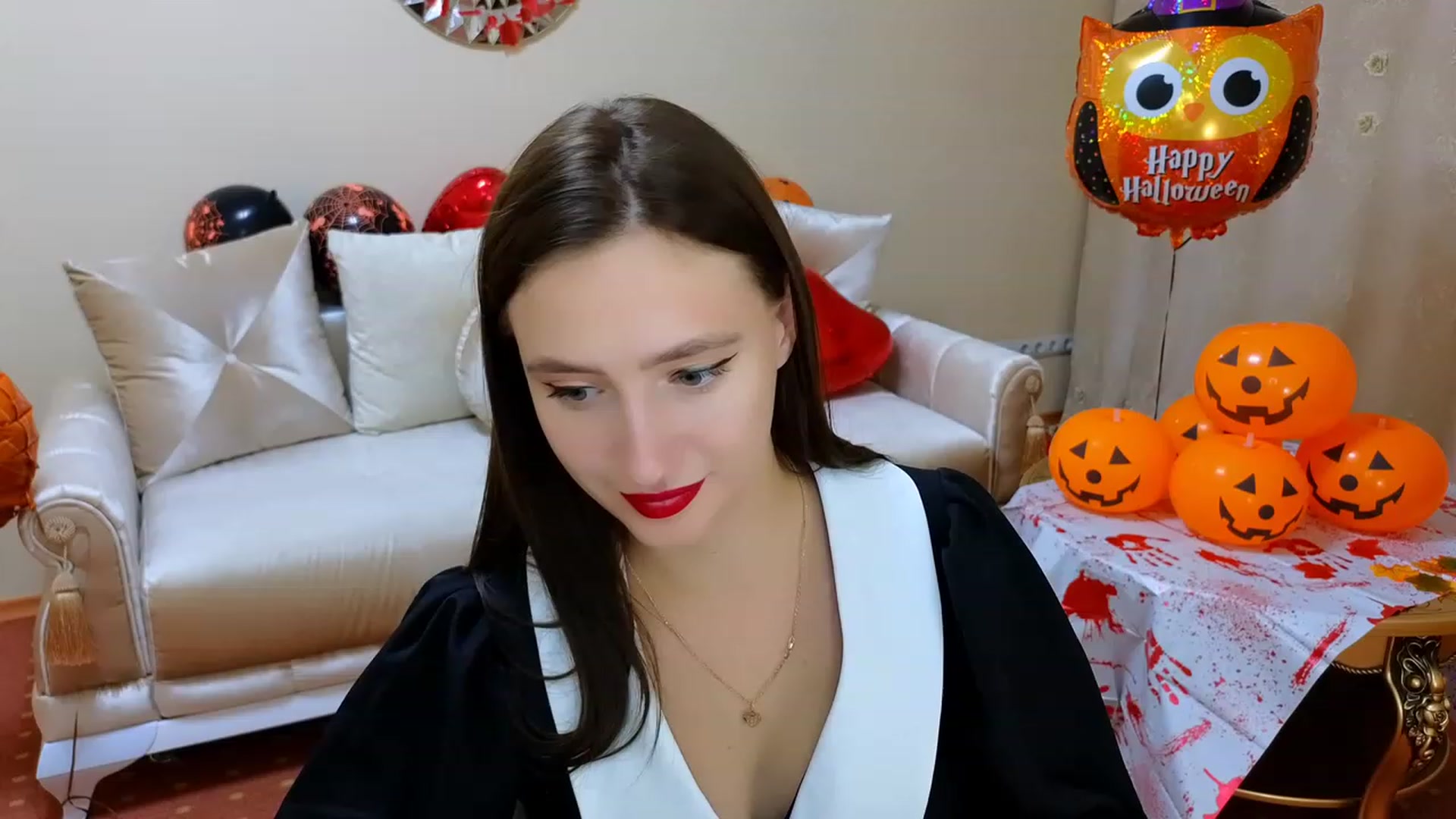 Gallery image thumbnail from WittyBunnyy's myfreecams stream on, 10/29/2023, 12:51 image 16 of 20
