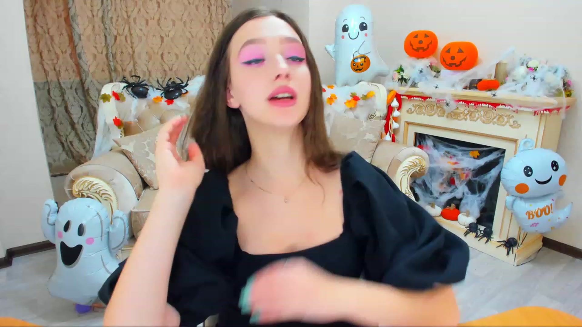 Gallery image thumbnail from WittyBunnyy's myfreecams stream on, 10/31/2023, 10:10 image 7 of 20
