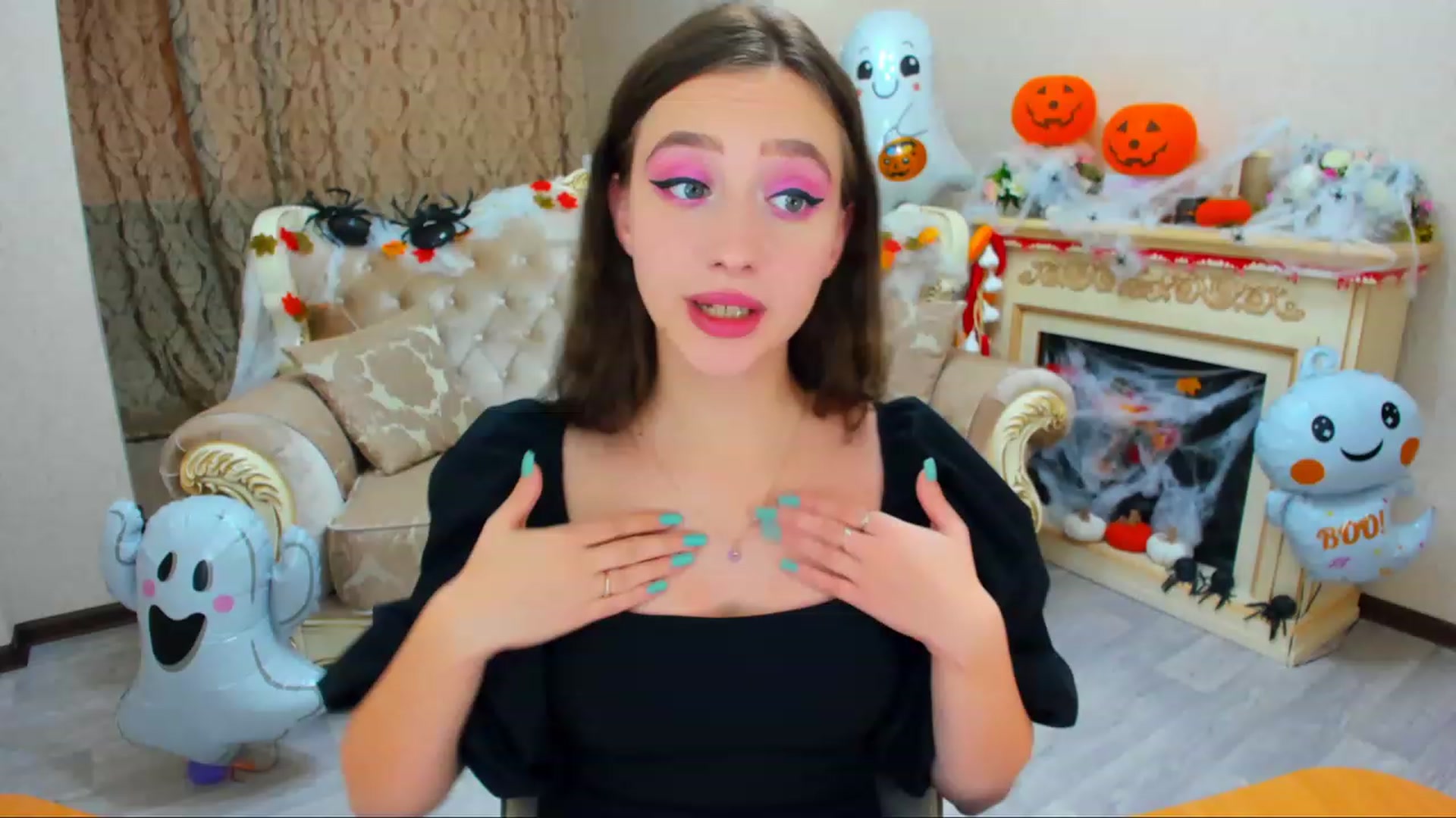 Gallery image thumbnail from WittyBunnyy's myfreecams stream on, 10/31/2023, 10:10 image 4 of 20