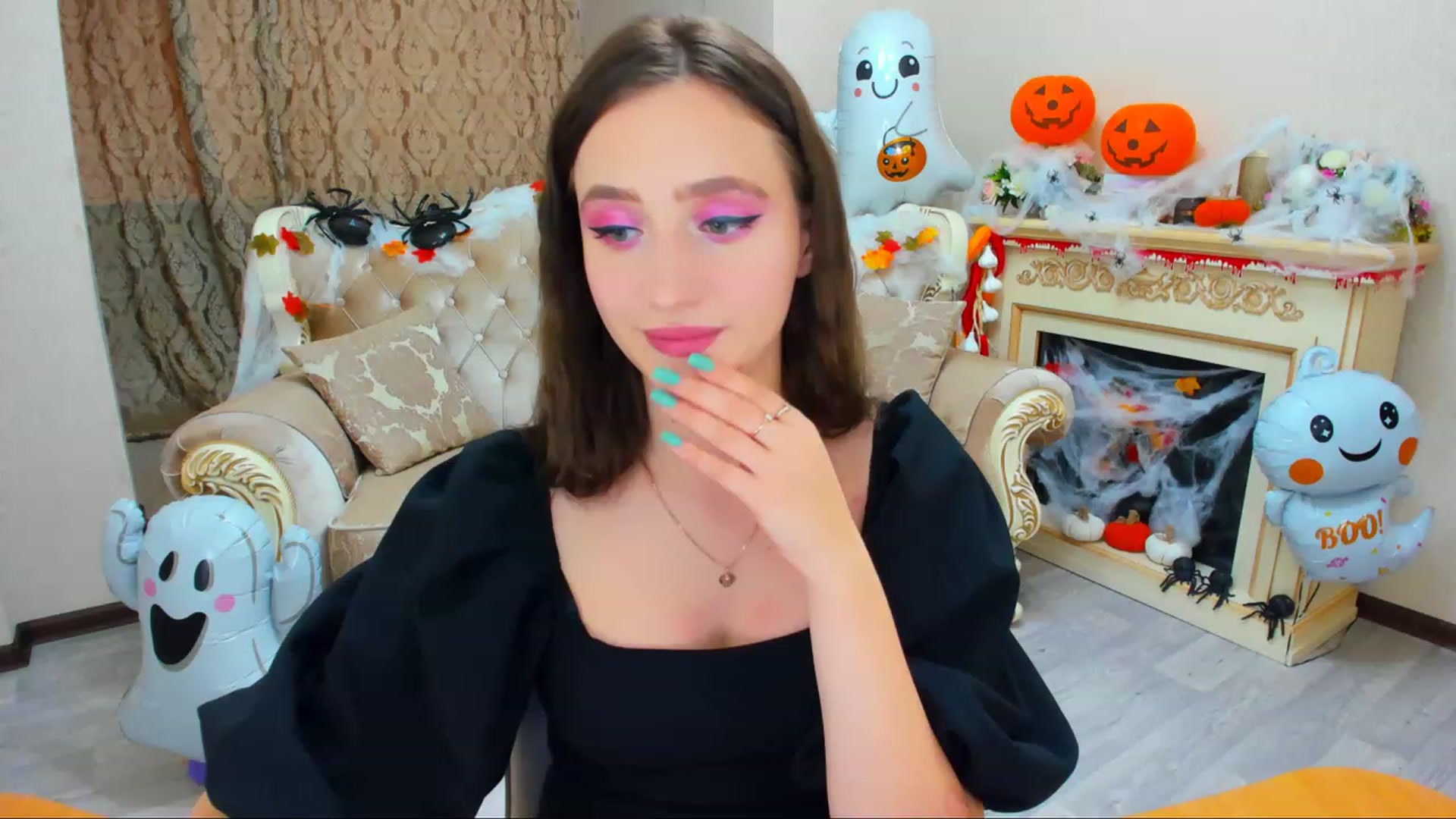 Gallery image thumbnail from WittyBunnyy's myfreecams stream on, 10/31/2023, 10:10 image 5 of 20