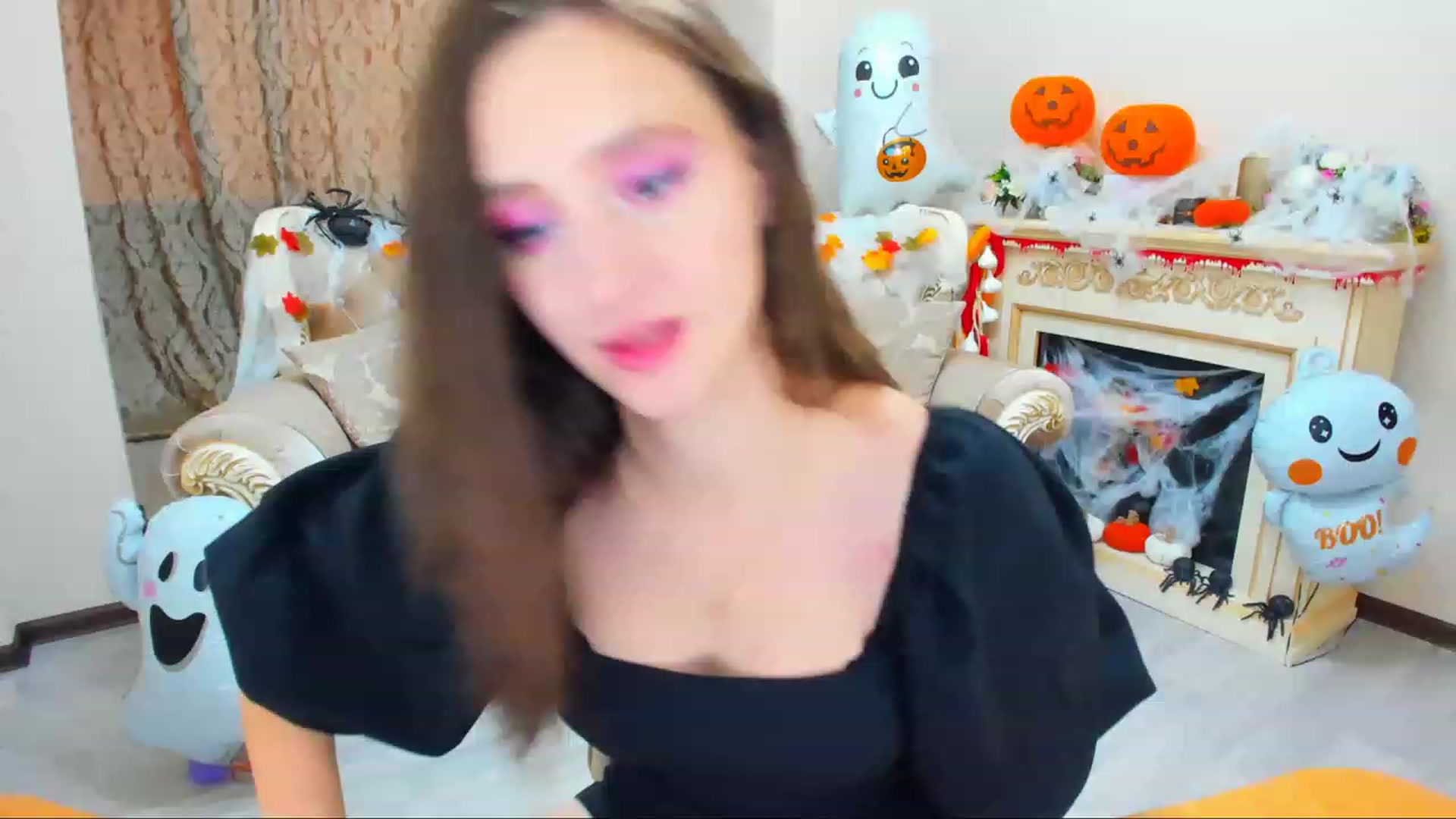 Gallery image thumbnail from WittyBunnyy's myfreecams stream on, 10/31/2023, 10:48 image 1 of 20