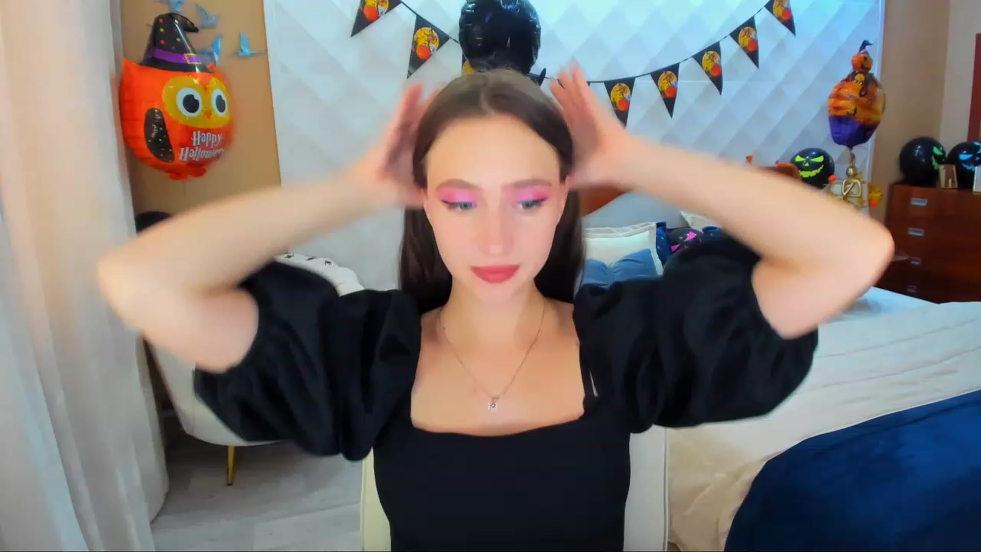 Gallery image thumbnail from WittyBunnyy's myfreecams stream on, 11/02/2023, 10:00 image 5 of 20