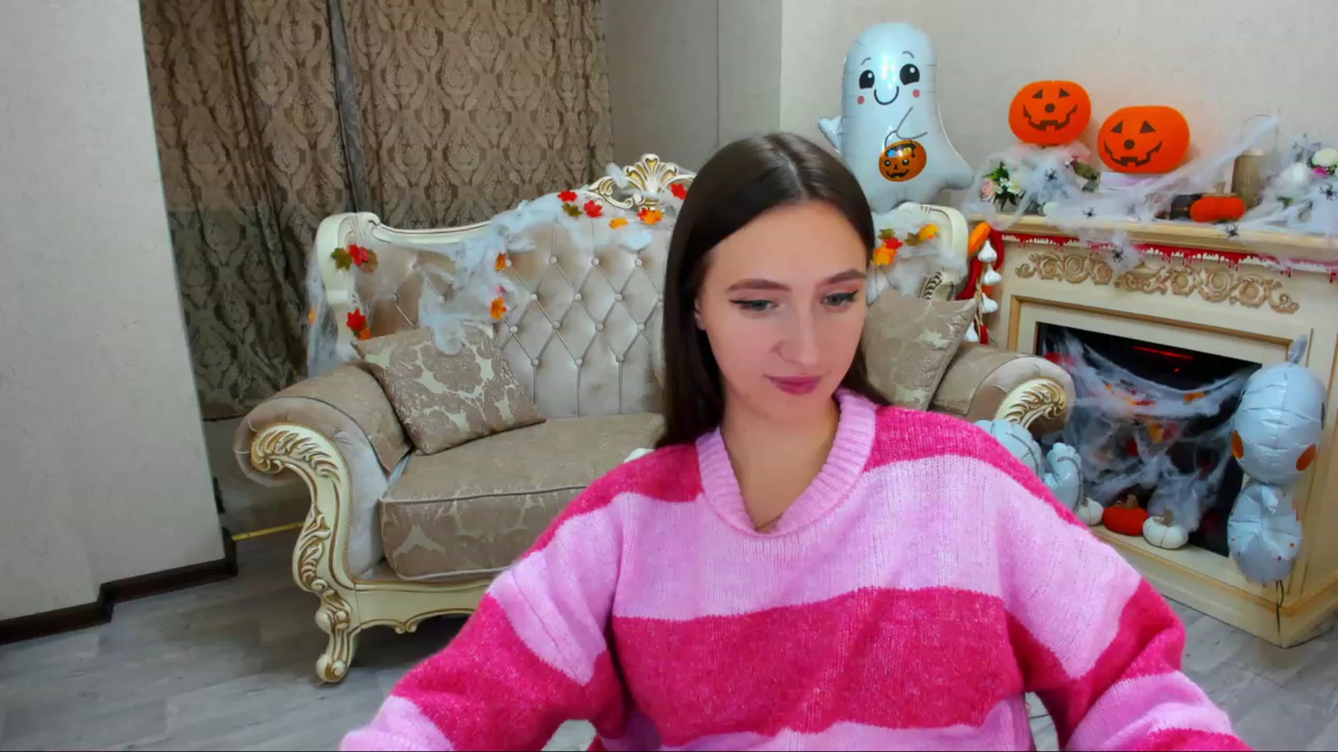 Gallery image thumbnail from WittyBunnyy's myfreecams stream on, 11/03/2023, 10:46 image 20 of 20