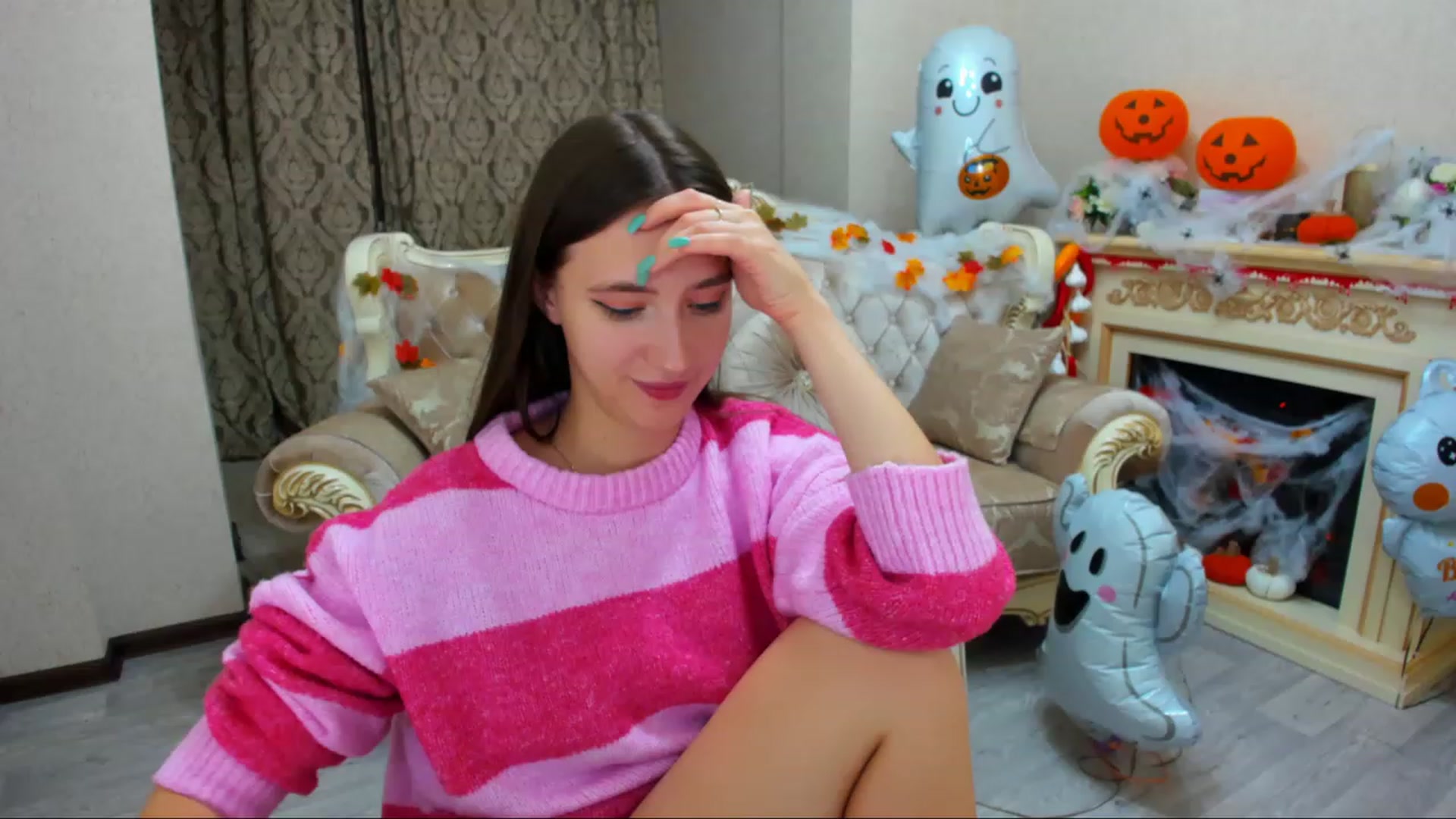 Gallery image thumbnail from WittyBunnyy's myfreecams stream on, 11/03/2023, 14:02 image 6 of 20
