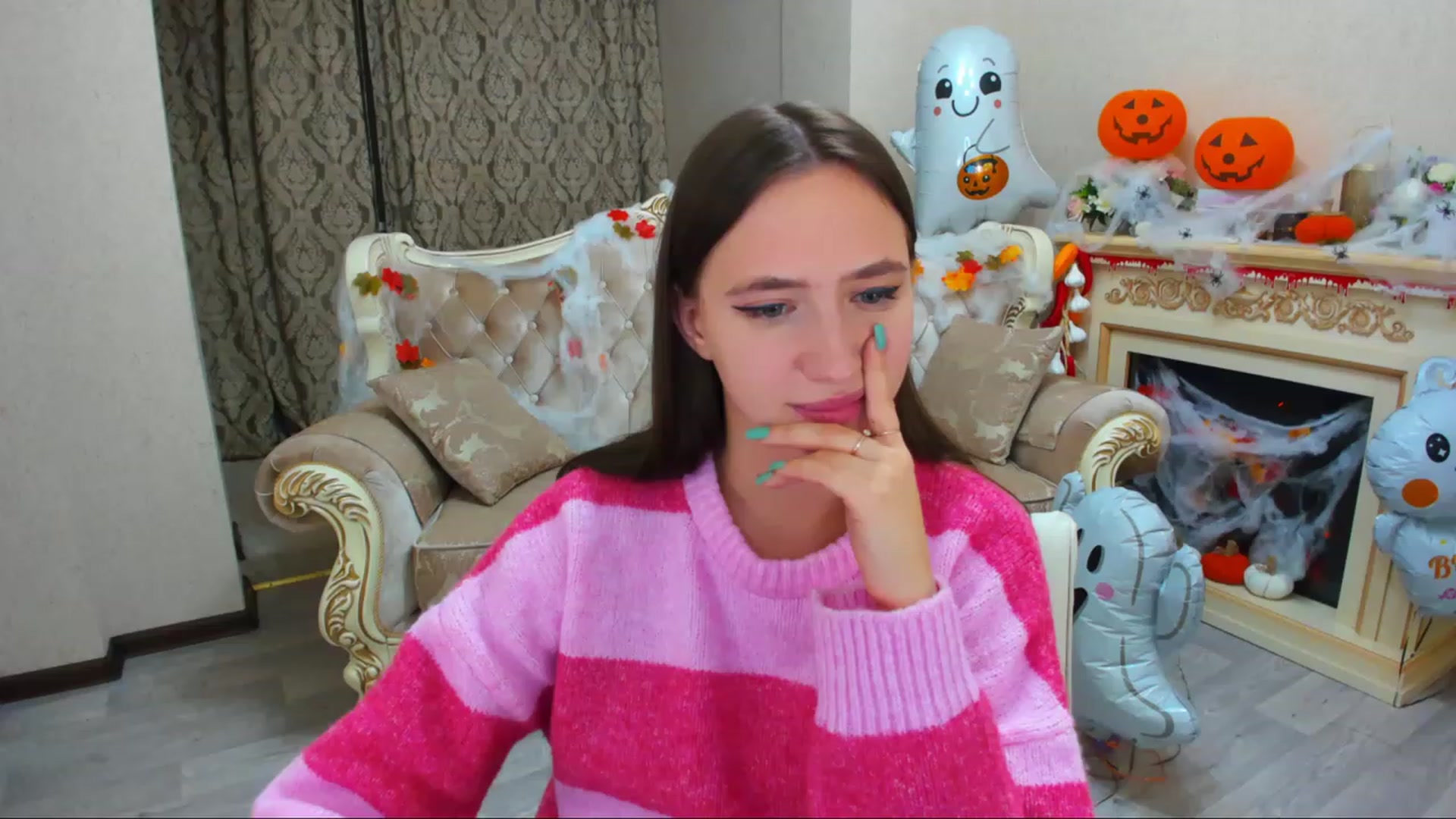 Gallery image thumbnail from WittyBunnyy's myfreecams stream on, 11/03/2023, 14:02 image 18 of 20