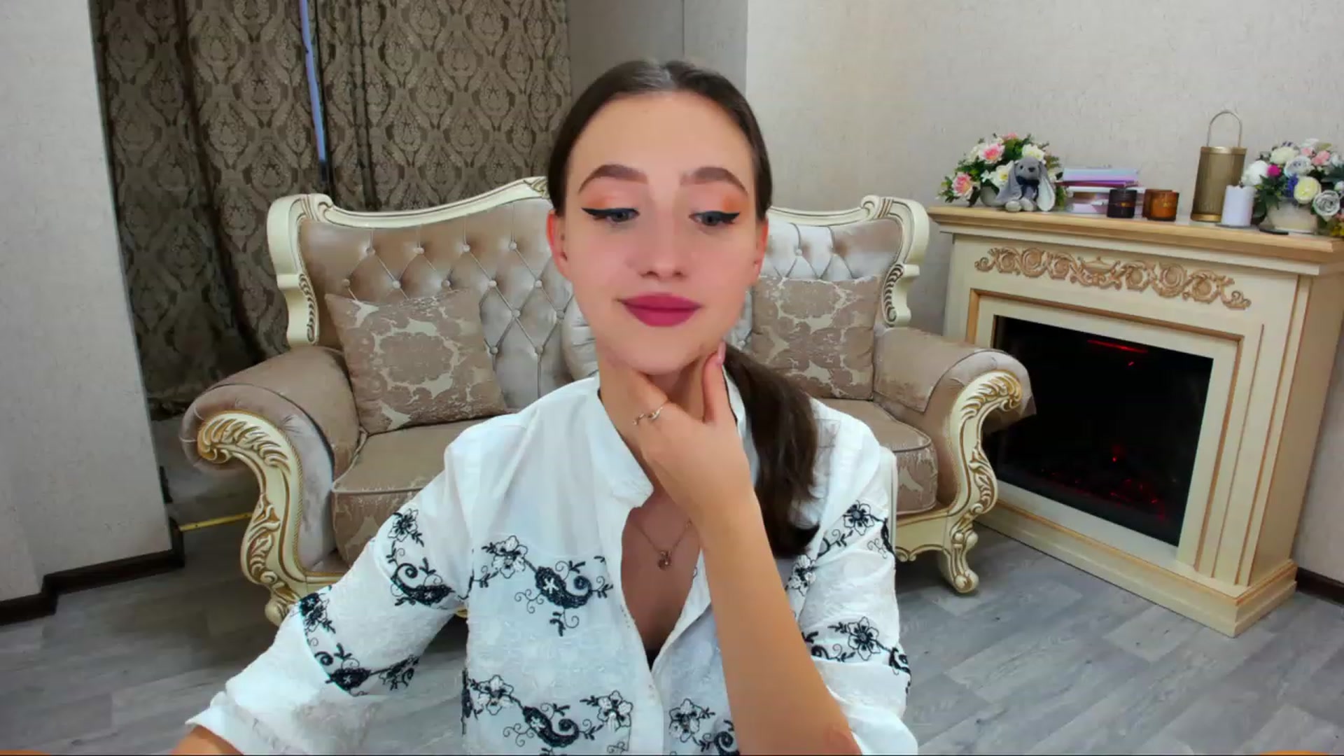 Gallery image thumbnail from WittyBunnyy's myfreecams stream on, 11/15/2023, 11:57 image 3 of 20