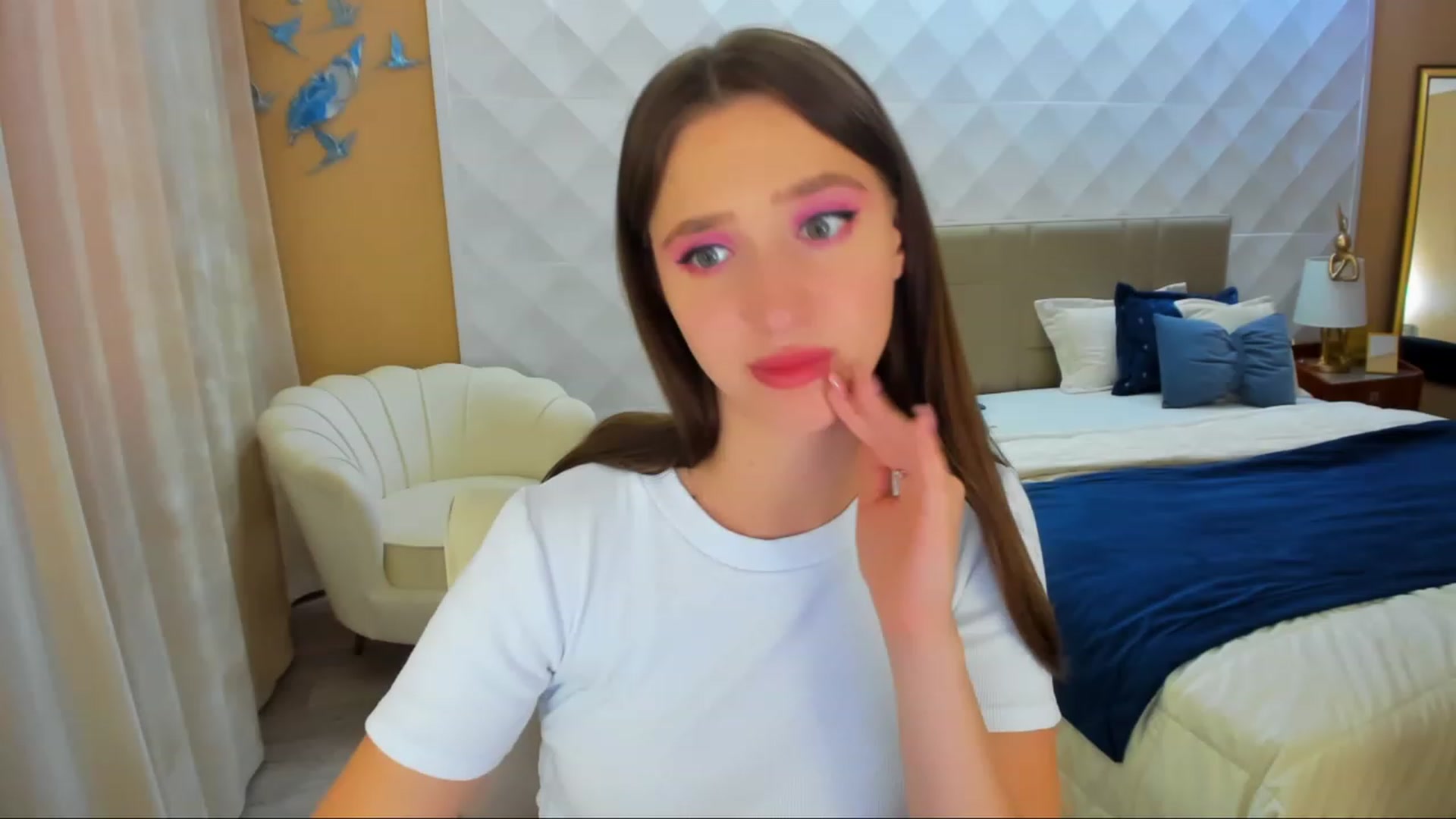 Gallery image thumbnail from WittyBunnyy's myfreecams stream on, 11/16/2023, 09:46 image 7 of 20