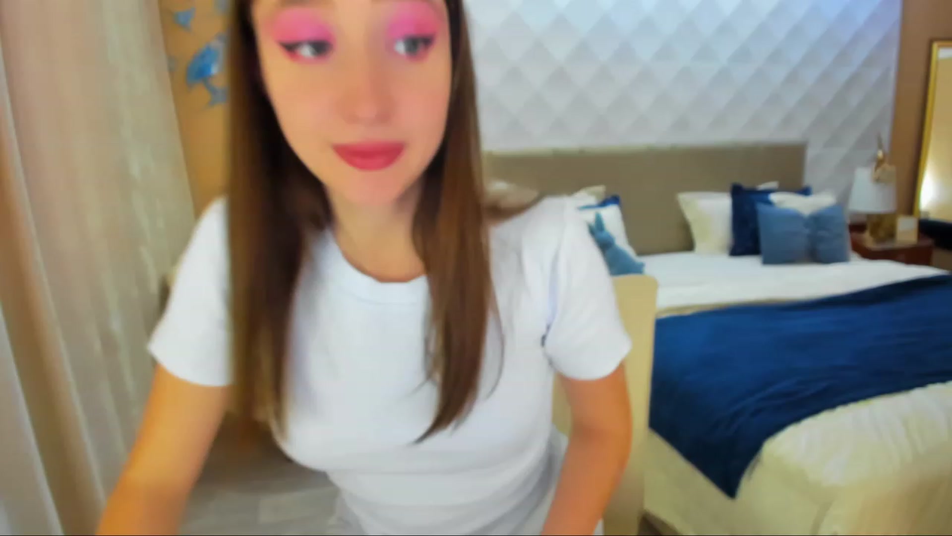 Gallery image thumbnail from WittyBunnyy's myfreecams stream on, 11/16/2023, 09:46 image 8 of 20