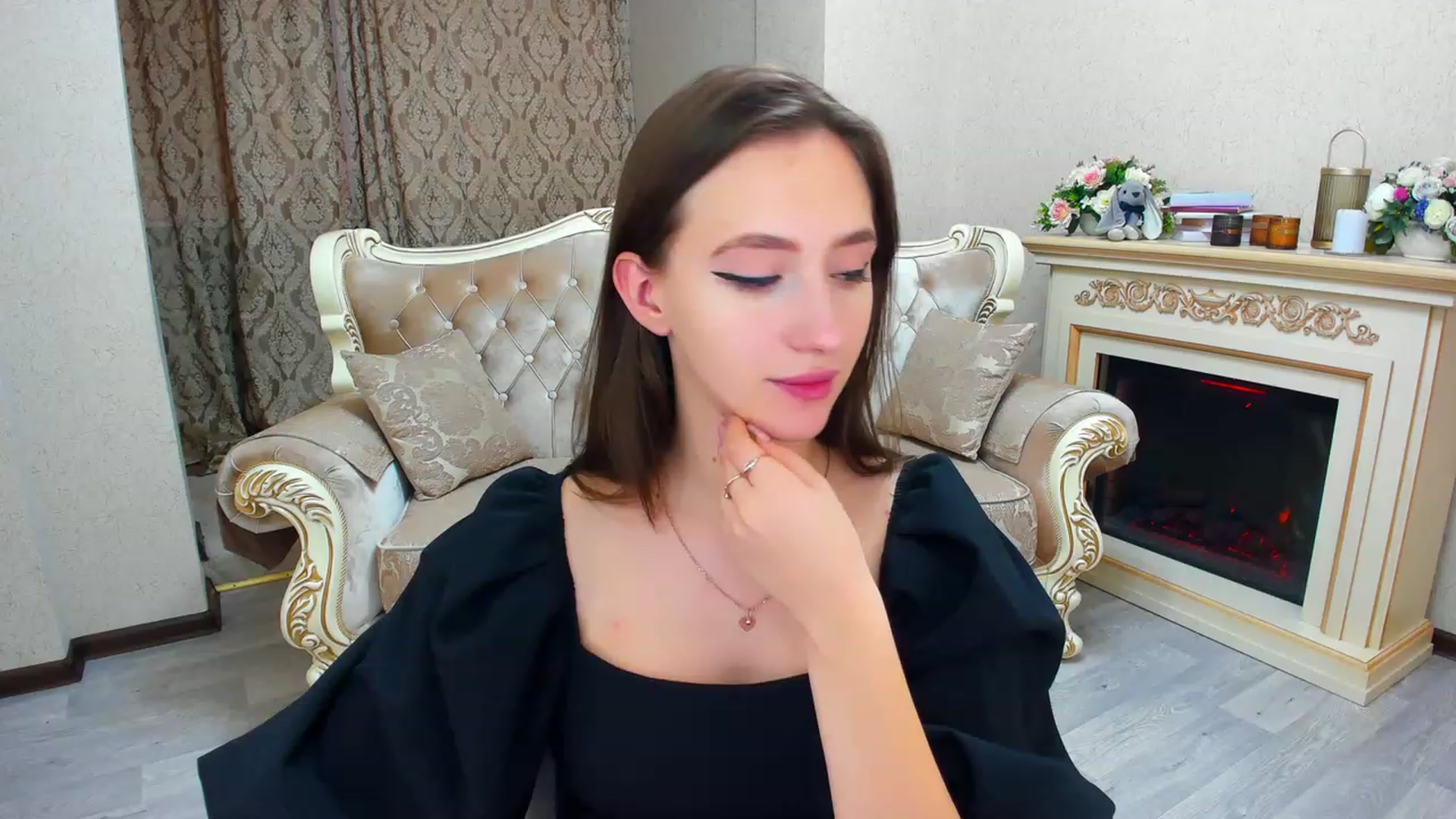 Gallery image thumbnail from WittyBunnyy's myfreecams stream on, 11/17/2023, 10:17 image 15 of 20