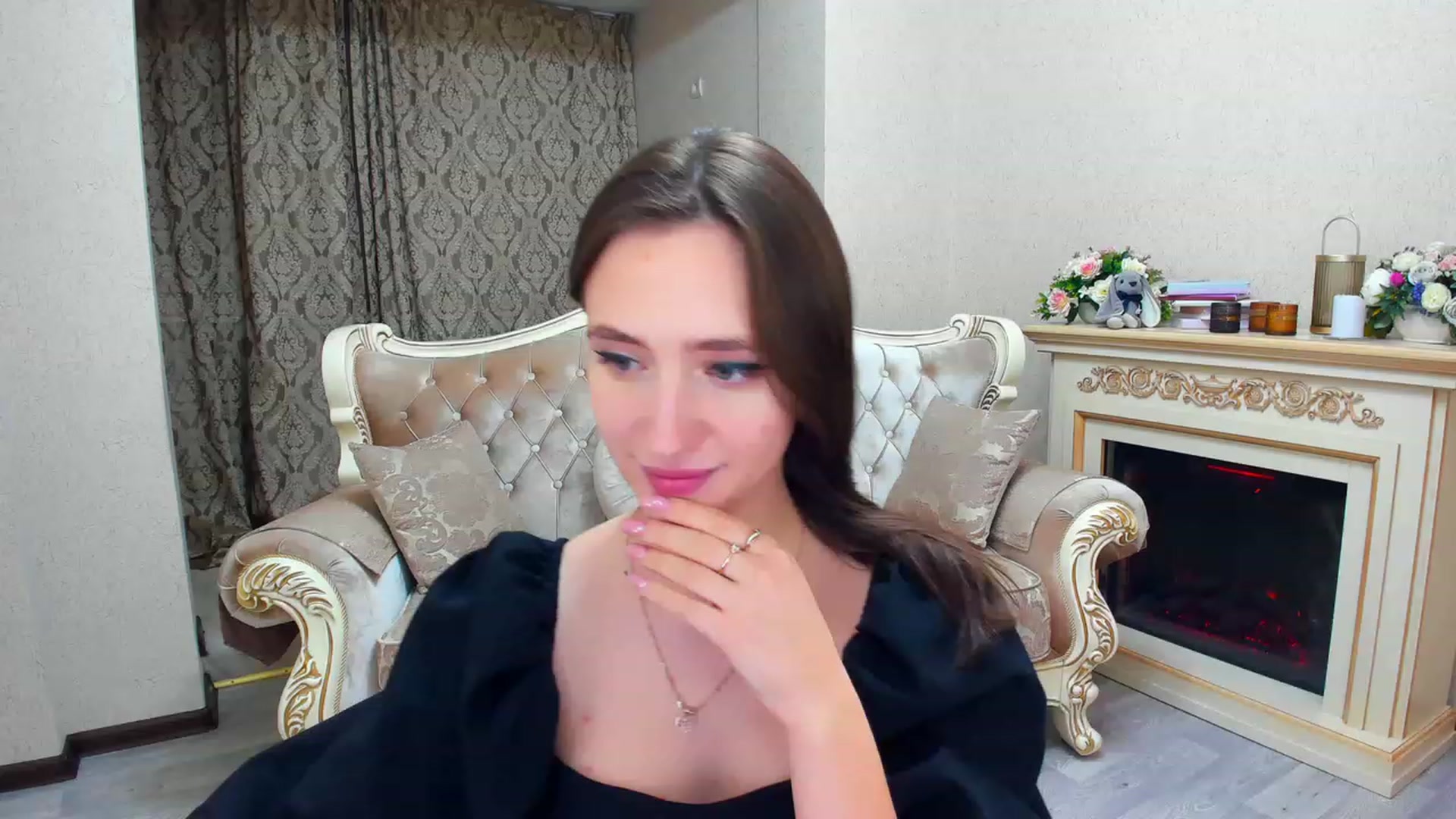 Gallery image thumbnail from WittyBunnyy's myfreecams stream on, 11/17/2023, 11:27 image 8 of 20