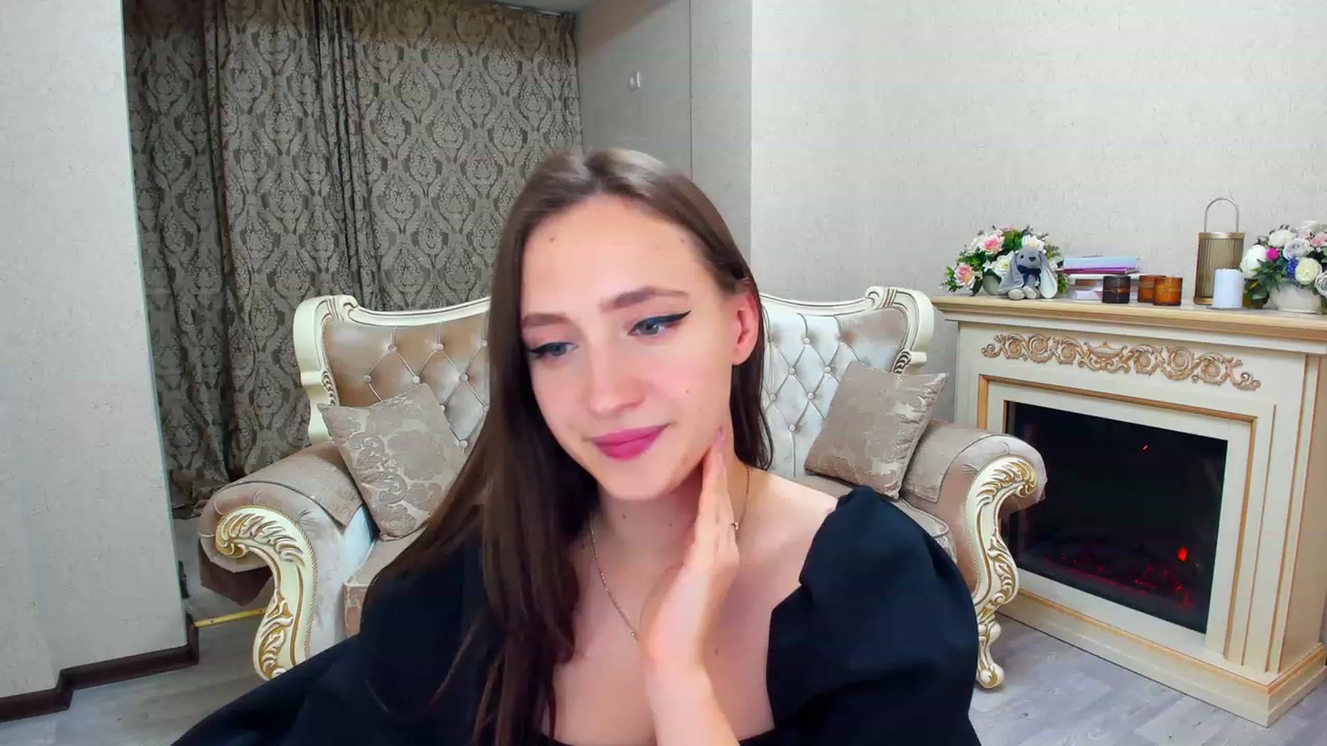 Gallery image thumbnail from WittyBunnyy's myfreecams stream on, 11/17/2023, 12:31 image 18 of 20