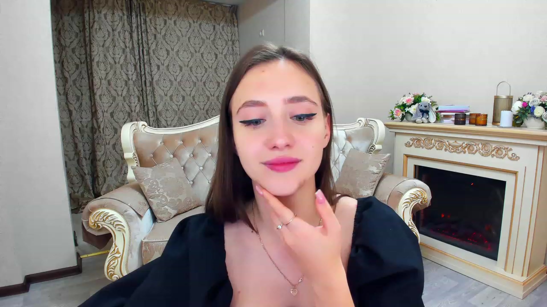 Gallery image thumbnail from WittyBunnyy's myfreecams stream on, 11/17/2023, 12:31 image 17 of 20