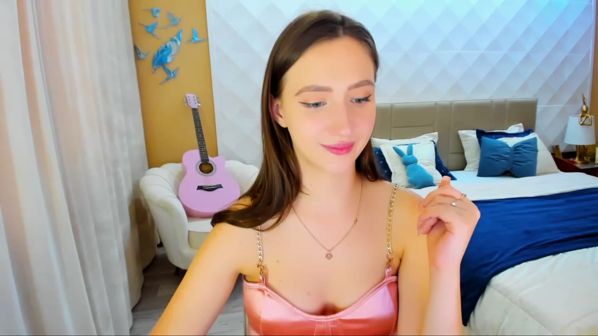 Gallery image thumbnail from WittyBunnyy's myfreecams stream on, 11/19/2023, 11:47 image 12 of 20