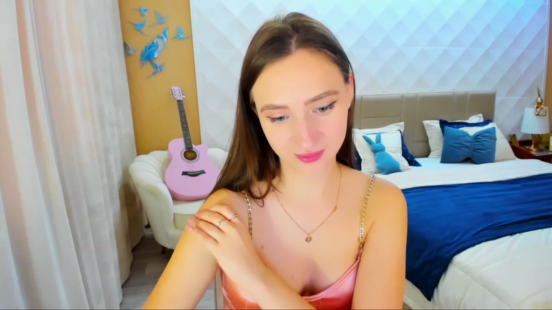 Gallery image thumbnail from WittyBunnyy's myfreecams stream on, 11/19/2023, 11:47 image 10 of 20