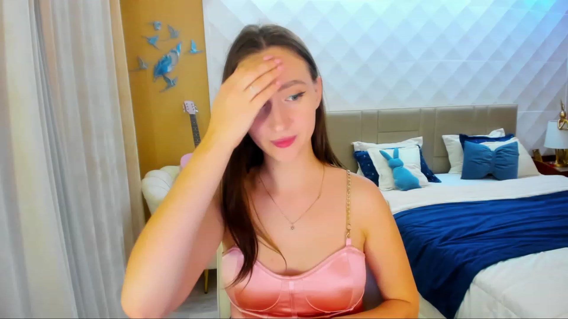 Gallery image thumbnail from WittyBunnyy's myfreecams stream on, 11/19/2023, 15:04 image 5 of 20