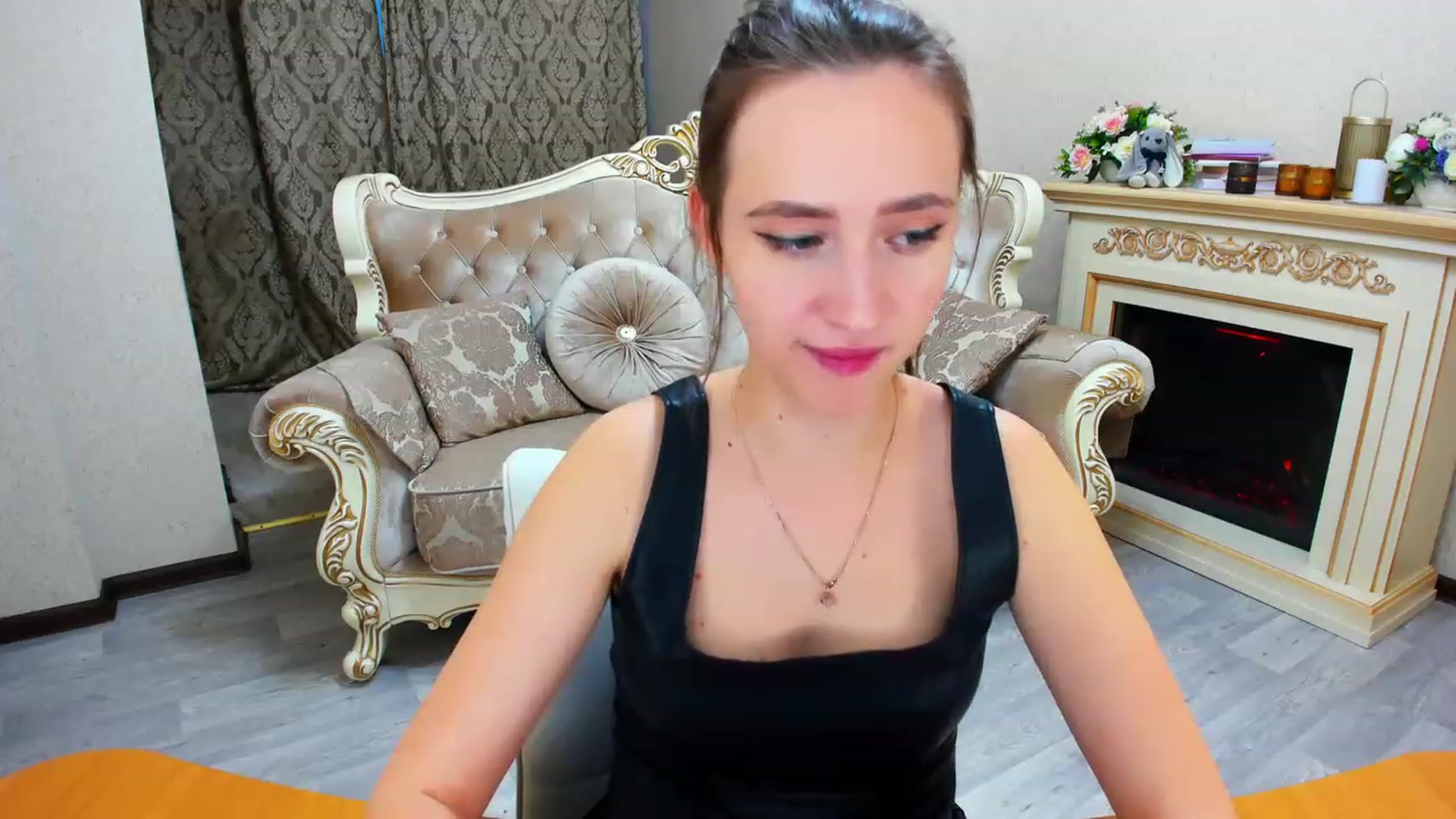 Gallery image thumbnail from WittyBunnyy's myfreecams stream on, 11/23/2023, 11:57 image 7 of 20