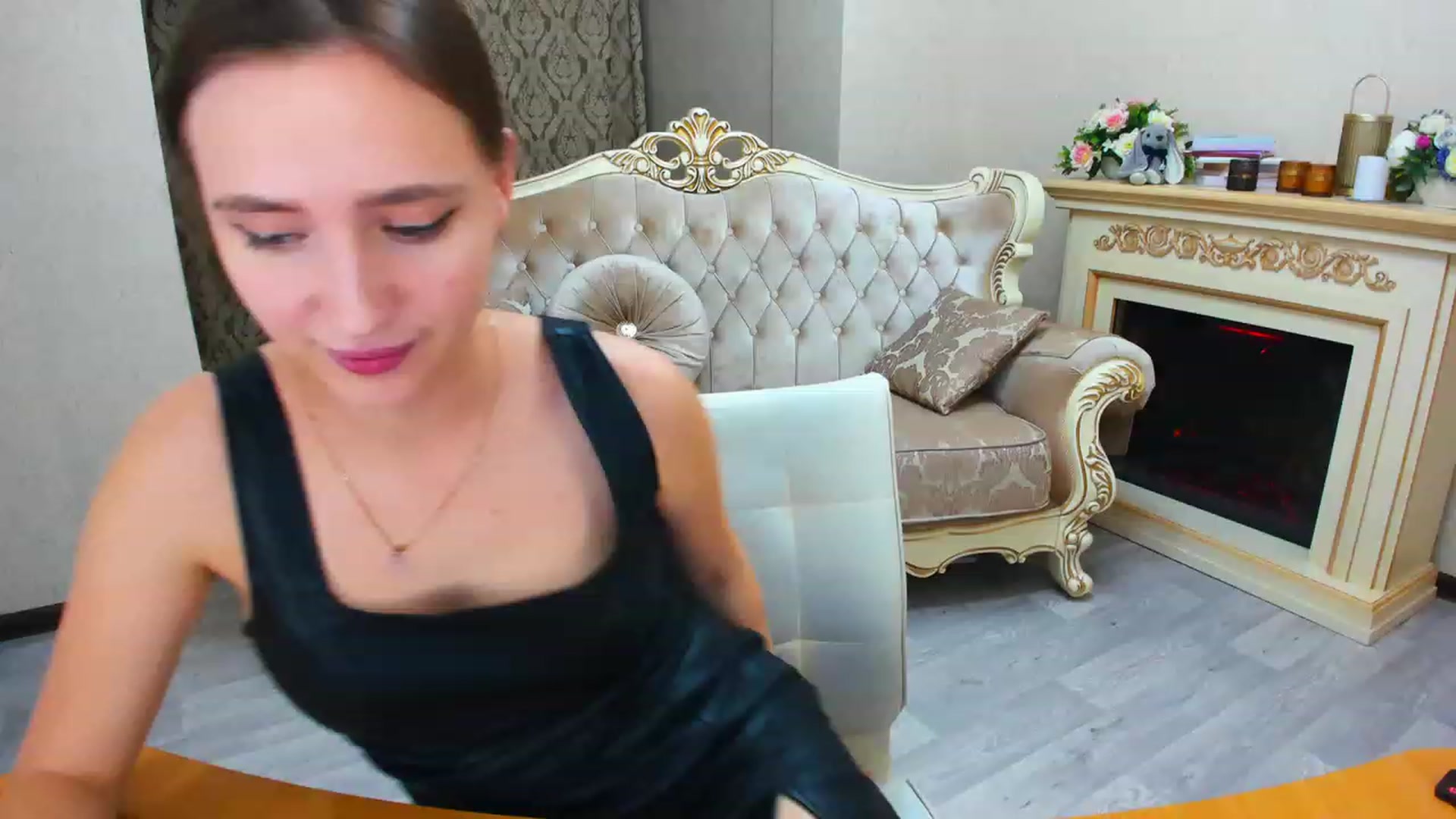 Gallery image thumbnail from WittyBunnyy's myfreecams stream on, 11/23/2023, 13:25 image 6 of 20