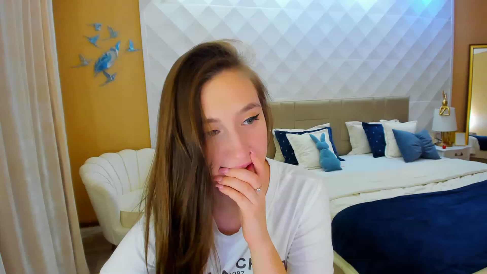 Gallery image thumbnail from WittyBunnyy's myfreecams stream on, 12/03/2023, 12:55 image 1 of 20