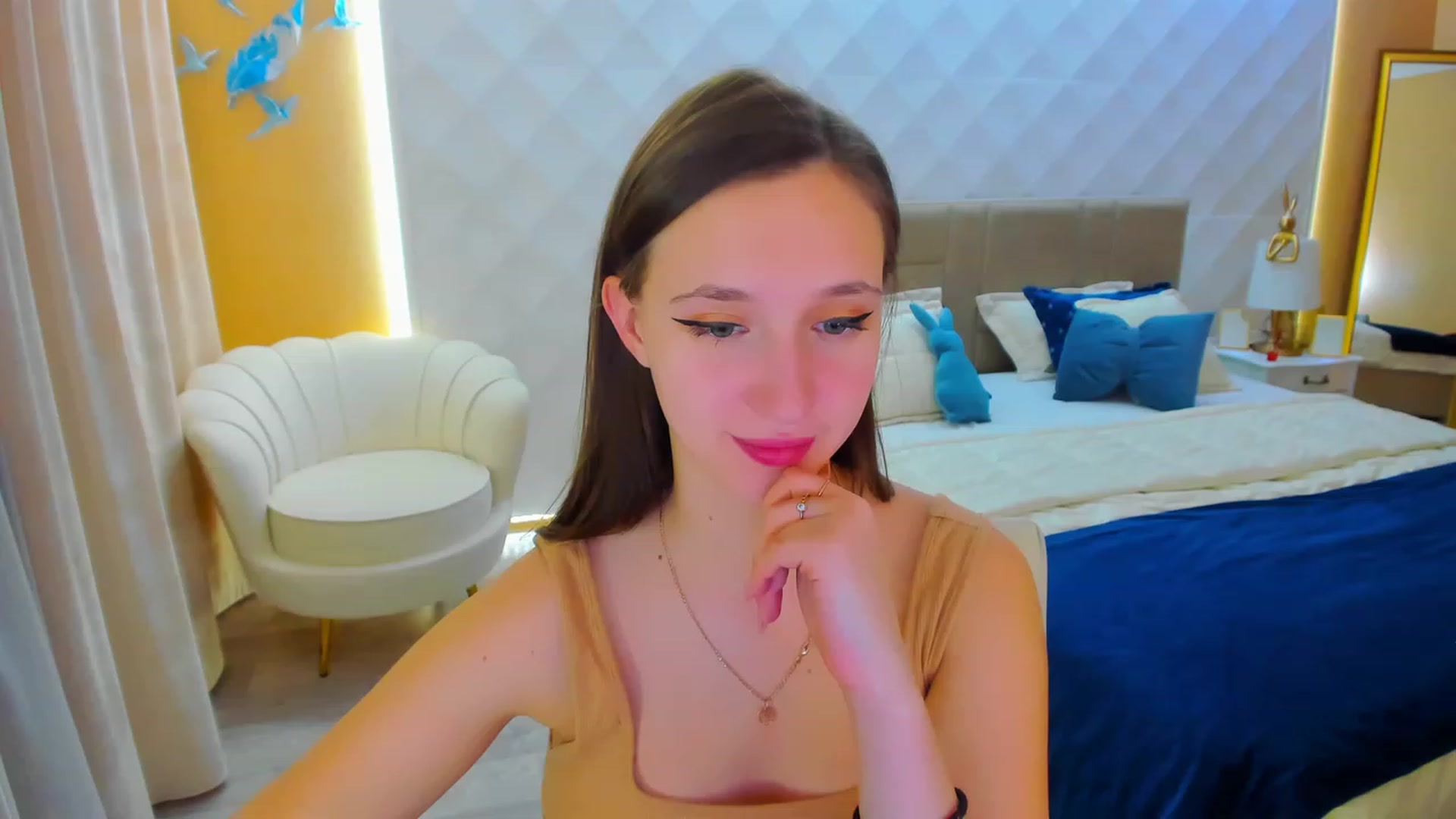 Gallery image thumbnail from WittyBunnyy's myfreecams stream on, 12/04/2023, 13:13 image 3 of 20