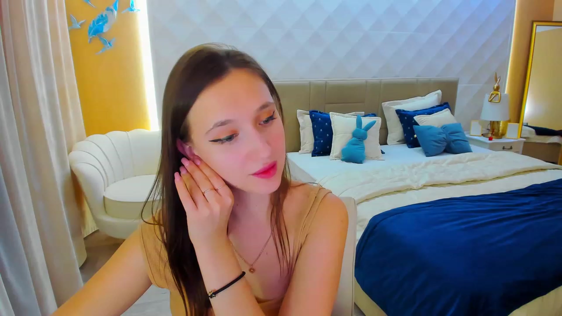 Gallery image thumbnail from WittyBunnyy's myfreecams stream on, 12/04/2023, 15:01 image 12 of 20
