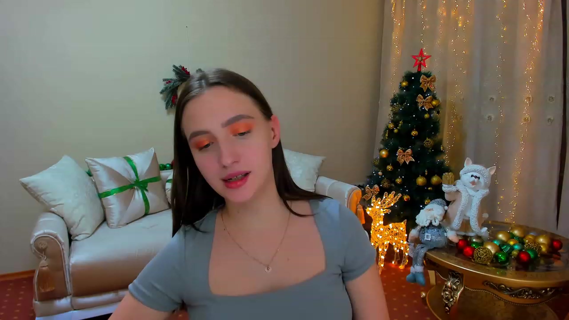 Gallery image thumbnail from WittyBunnyy's myfreecams stream on, 12/24/2023, 17:20 image 18 of 20