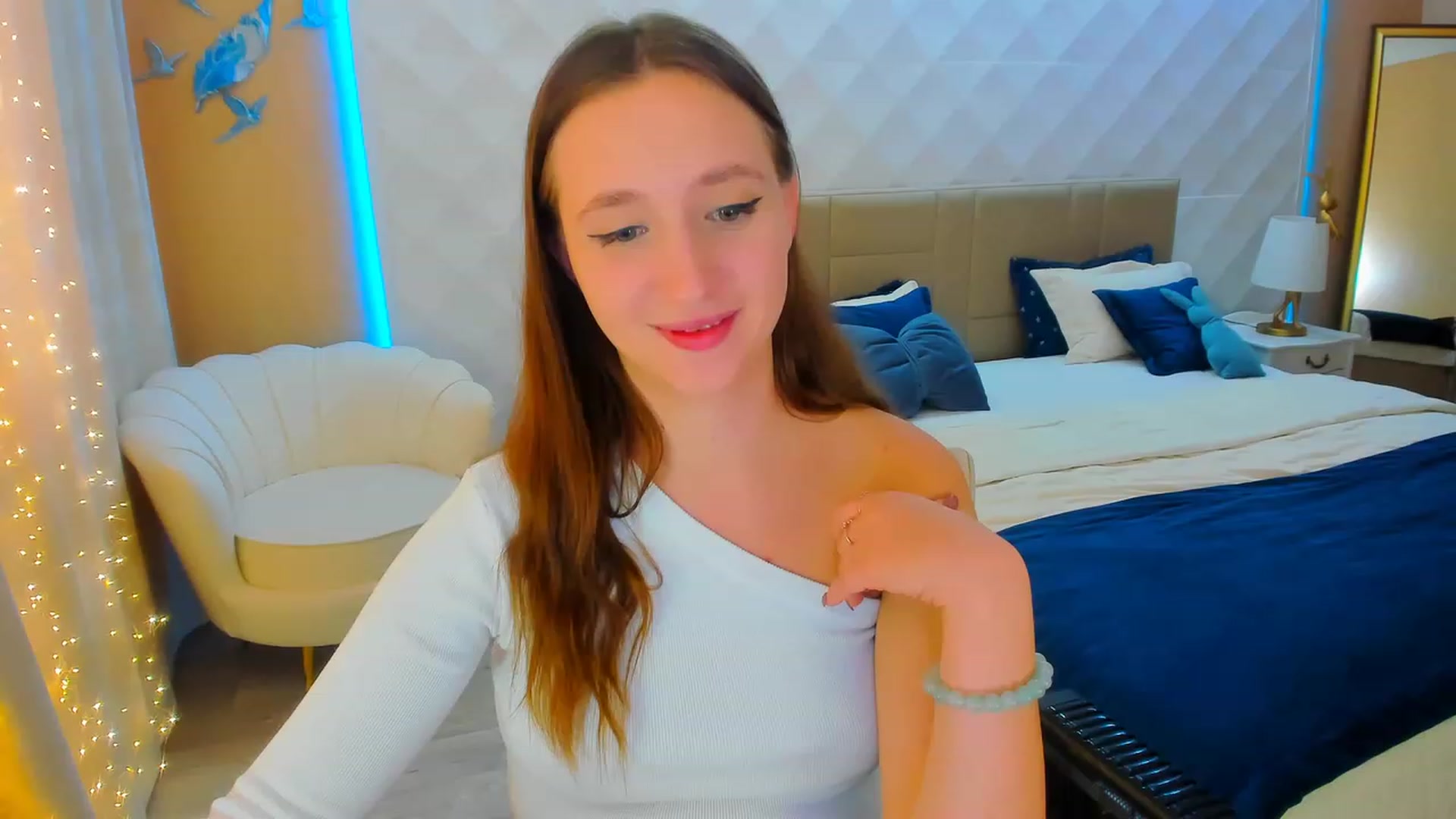 Gallery image thumbnail from WittyBunnyy's myfreecams stream on, 03/06/2024, 09:47 image 17 of 20