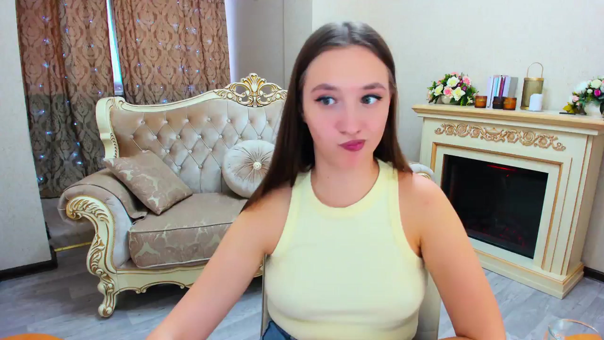 Gallery image thumbnail from WittyBunnyy's myfreecams stream on, 03/16/2024, 12:46 image 11 of 20