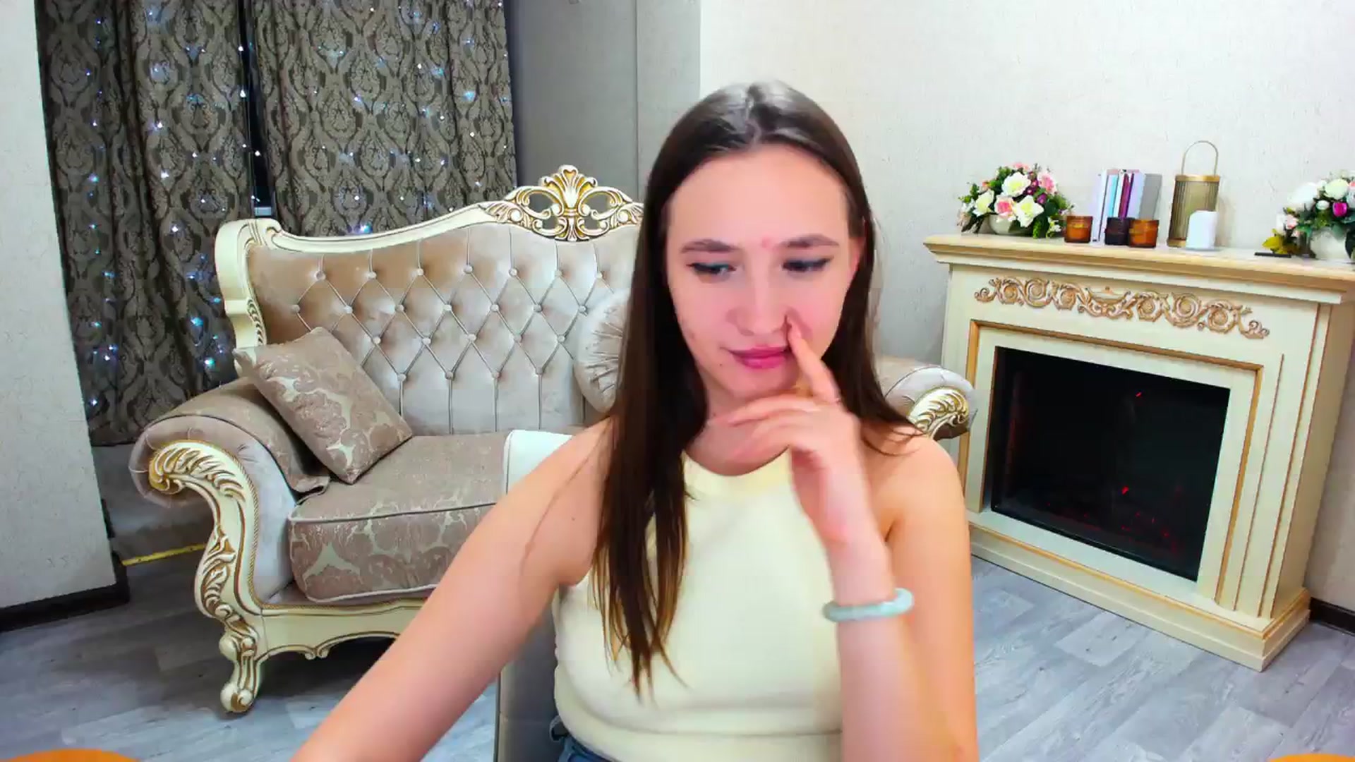 Gallery image thumbnail from WittyBunnyy's myfreecams stream on, 03/16/2024, 17:33 image 6 of 20