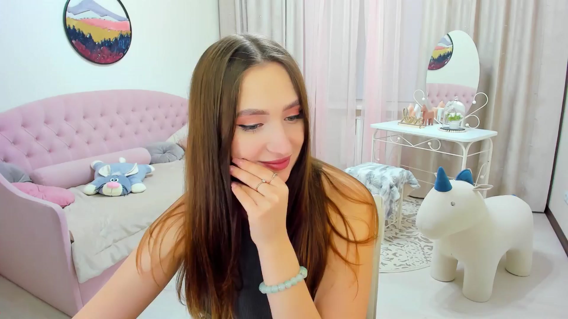 Gallery image thumbnail from WittyBunnyy's myfreecams stream on, 03/26/2024, 13:40 image 2 of 20