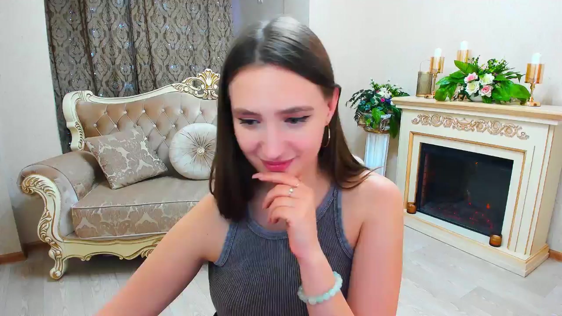 Gallery image thumbnail from WittyBunnyy's myfreecams stream on, 04/09/2024, 14:38 image 7 of 20
