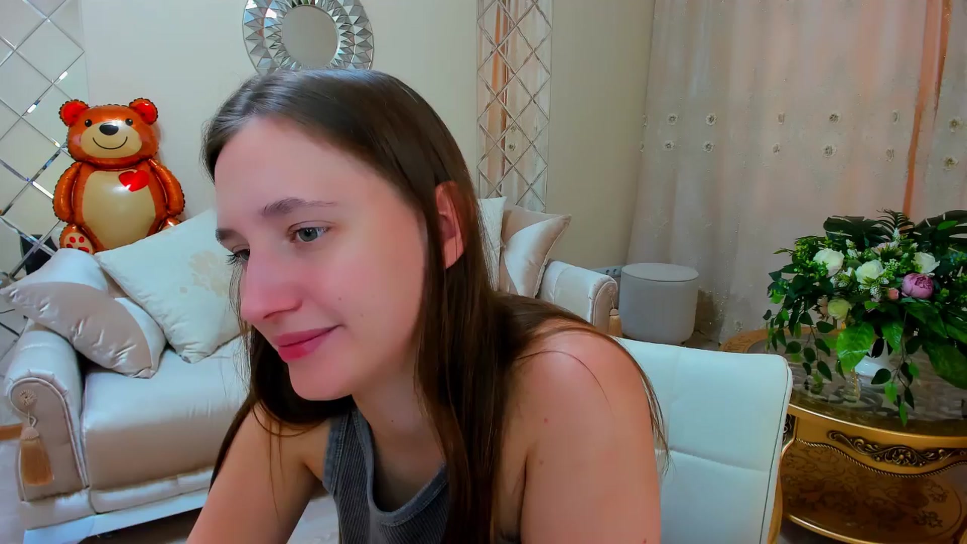 Gallery image thumbnail from WittyBunnyy's myfreecams stream on, 04/15/2024, 11:16 image 14 of 20