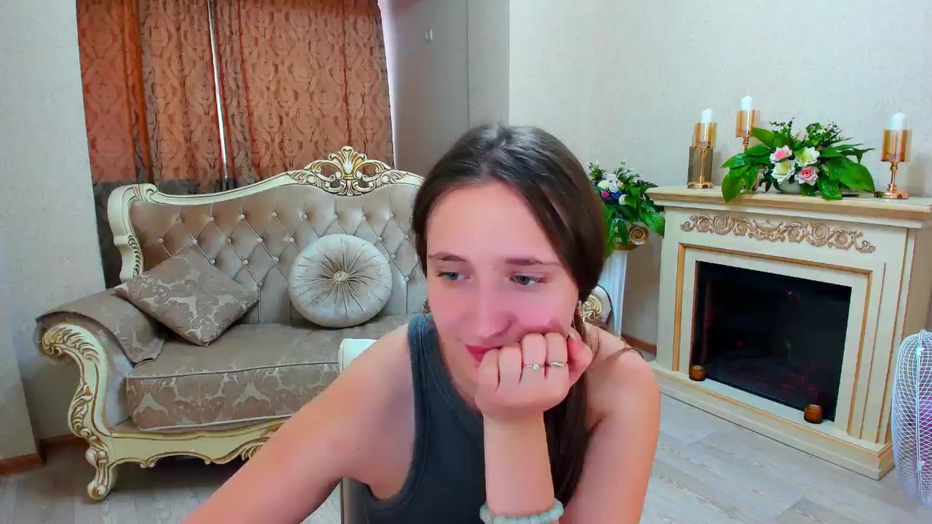 Gallery image thumbnail from WittyBunnyy's myfreecams stream on, 04/23/2024, 12:46 image 16 of 20