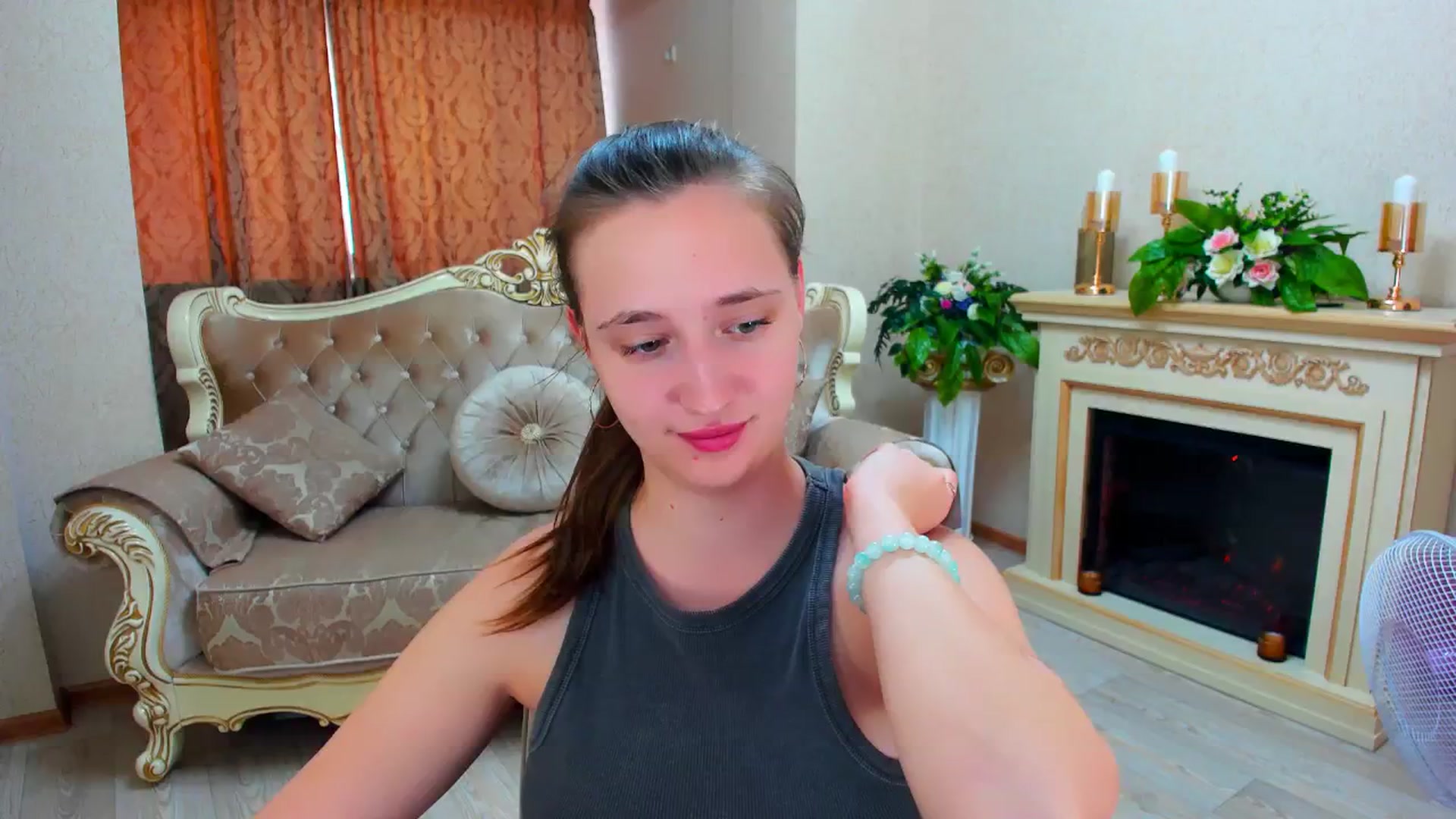 Gallery image thumbnail from WittyBunnyy's myfreecams stream on, 04/23/2024, 12:46 image 1 of 20
