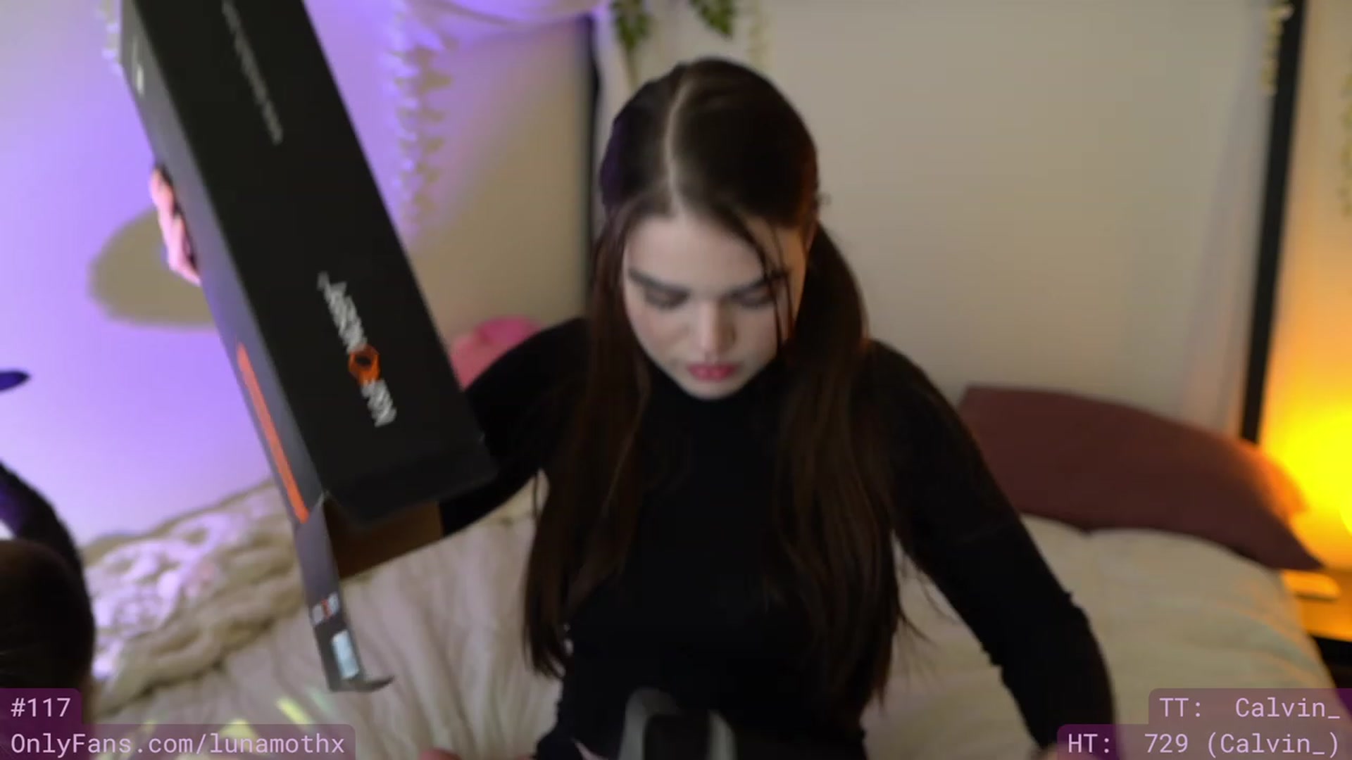 Gallery image thumbnail from Wizard's myfreecams stream on, 11/15/2022, 08:31 image 16 of 20