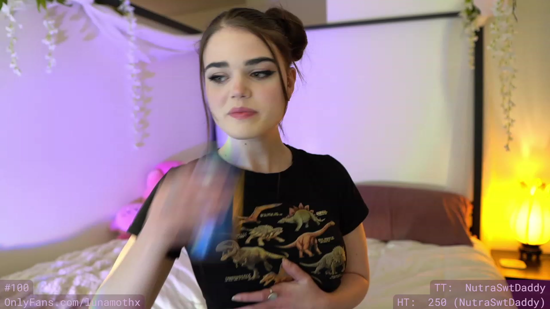 Gallery image thumbnail from Wizard's myfreecams stream on, 11/18/2022, 07:19 image 5 of 20