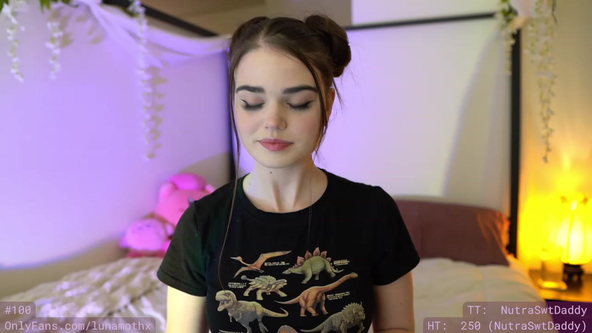 Gallery image thumbnail from Wizard's myfreecams stream on, 11/18/2022, 07:19 image 1 of 20