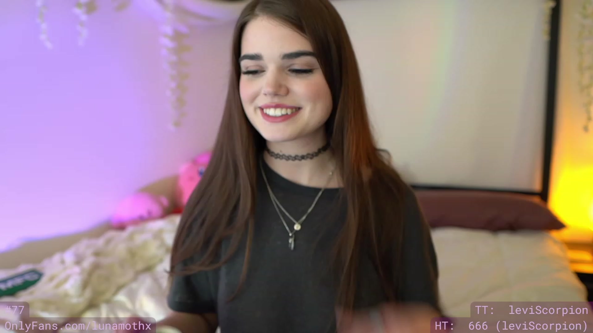 Gallery image thumbnail from Wizard's myfreecams stream on, 11/23/2022, 09:35 image 10 of 20