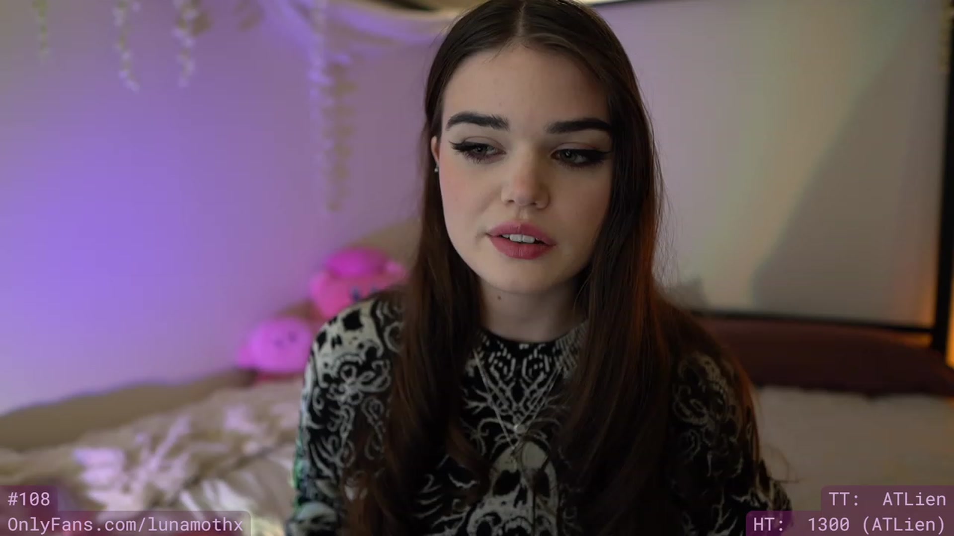 Gallery image thumbnail from Wizard's myfreecams stream on, 11/29/2022, 09:46 image 9 of 20