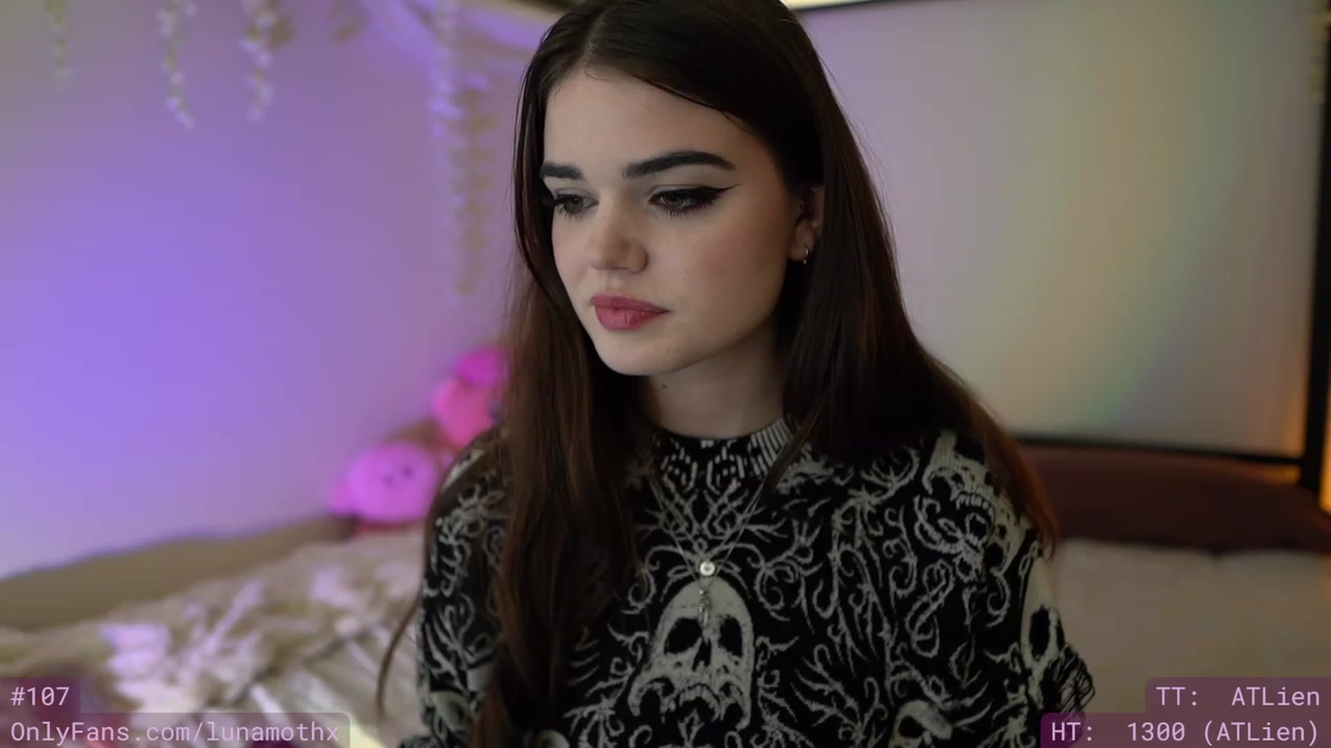 Gallery image thumbnail from Wizard's myfreecams stream on, 11/29/2022, 09:46 image 11 of 20