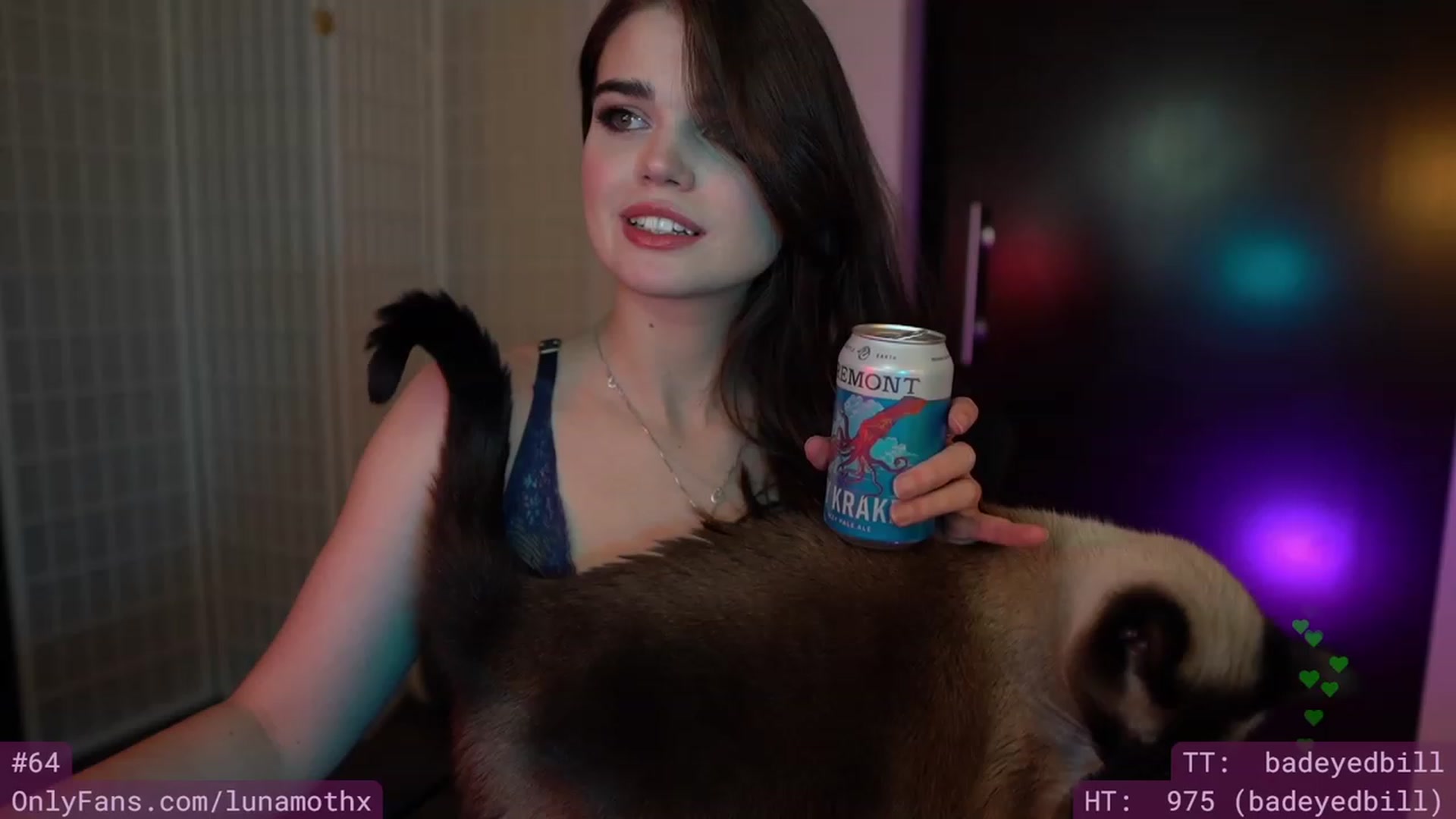Gallery image thumbnail from Wizard's myfreecams stream on, 01/17/2023, 09:25 image 16 of 20