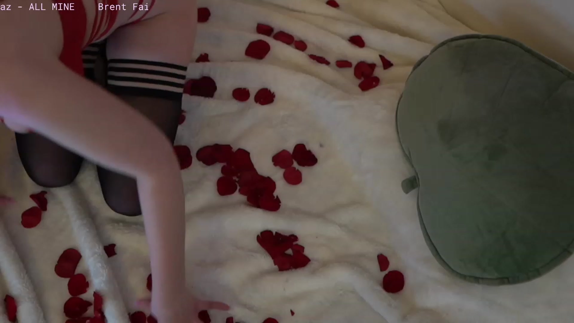Gallery image thumbnail from Wizard's myfreecams stream on, 02/15/2023, 11:33 image 10 of 20