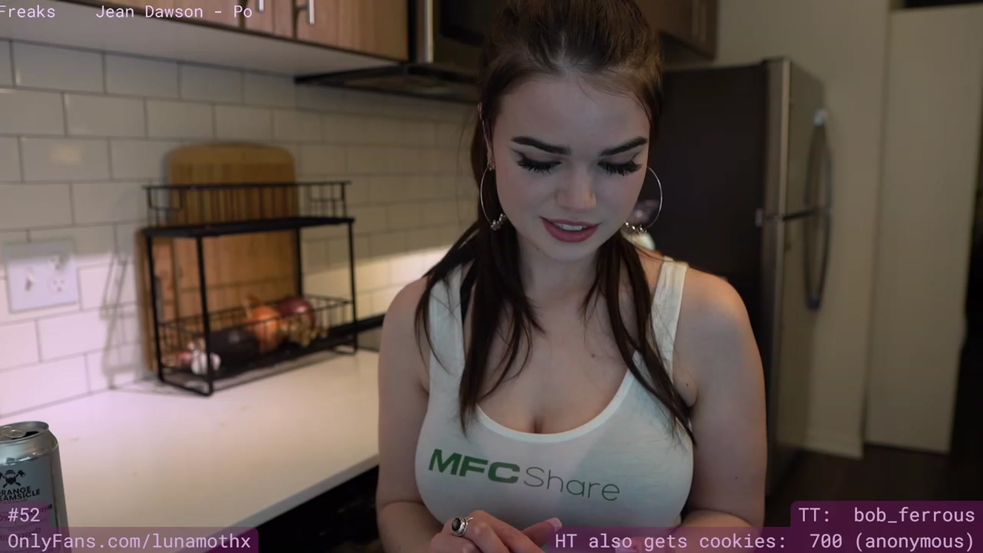 Gallery image thumbnail from Wizard's myfreecams stream on, 02/16/2023, 07:51 image 11 of 20