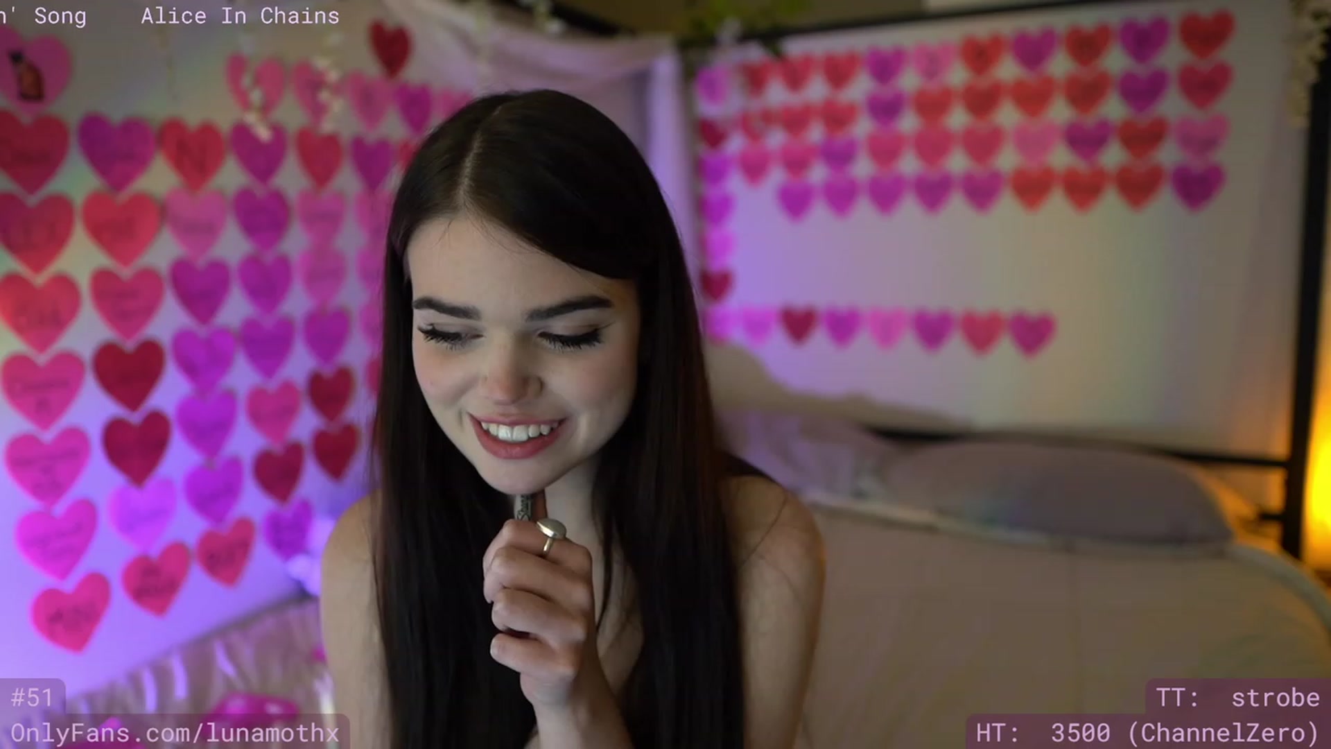 Gallery image thumbnail from Wizard's myfreecams stream on, 02/18/2023, 11:52 image 14 of 20