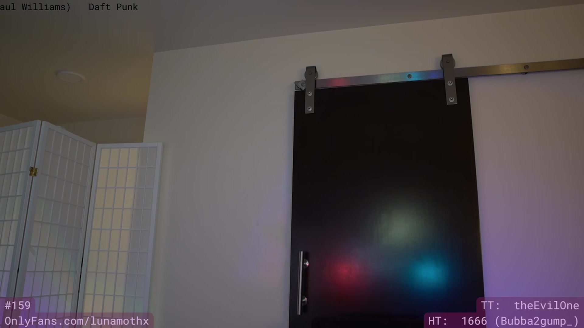 Gallery image thumbnail from Wizard's myfreecams stream on, 03/18/2023, 08:47 image 16 of 20