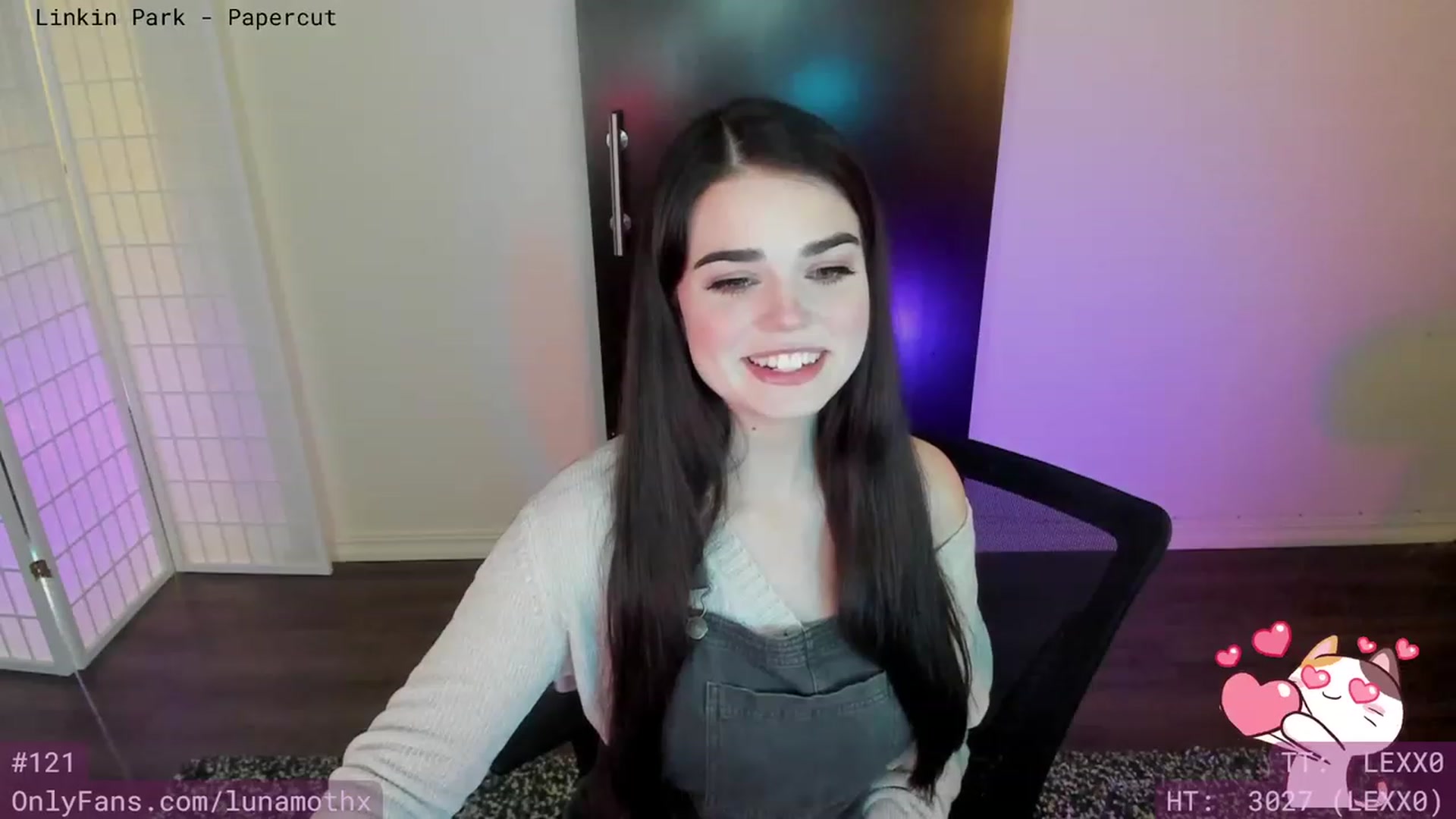 Gallery image thumbnail from Wizard's myfreecams stream on, 03/28/2023, 07:27 image 6 of 20