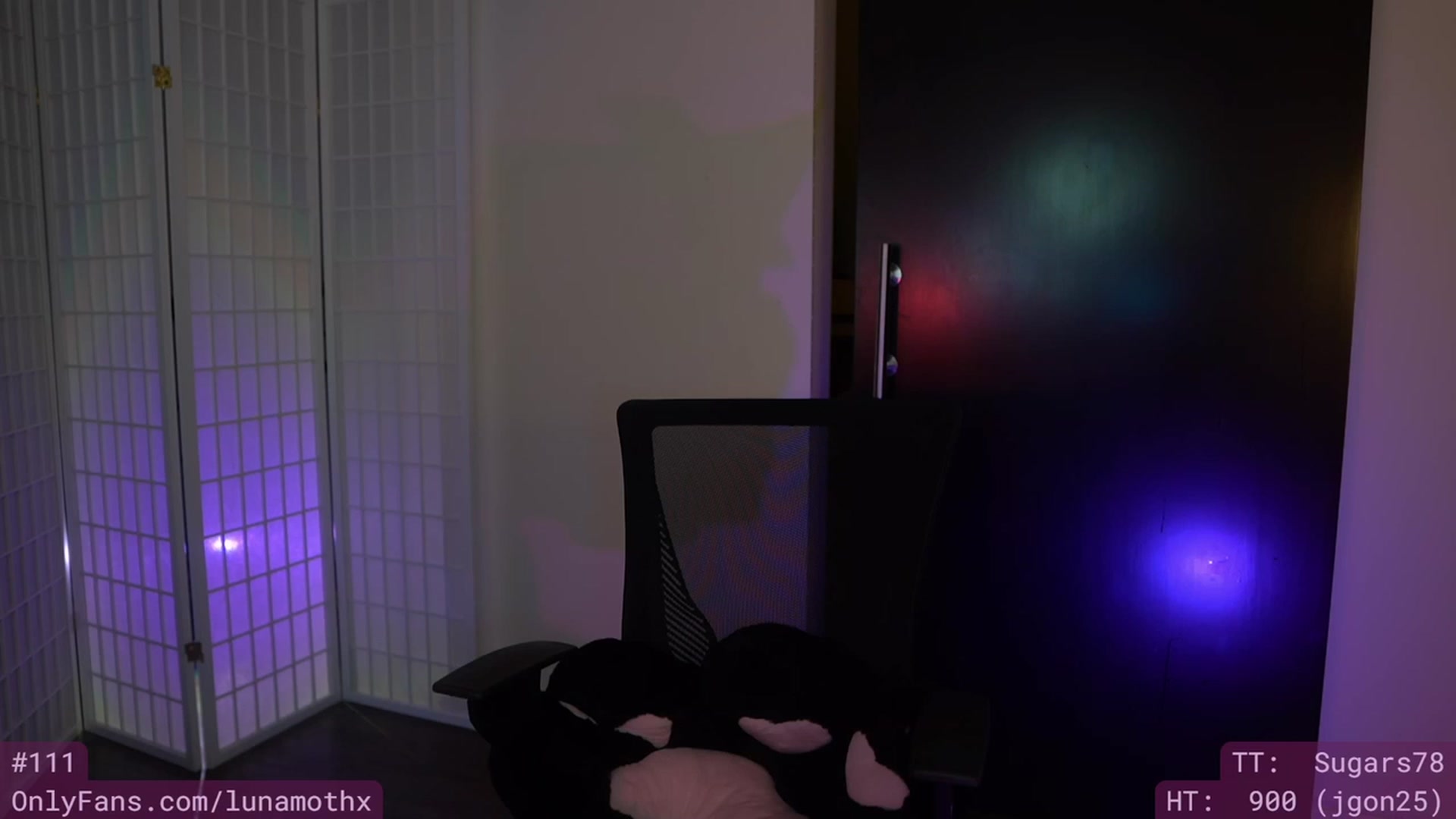 Gallery image thumbnail from Wizard's myfreecams stream on, 04/01/2023, 05:40 image 9 of 20