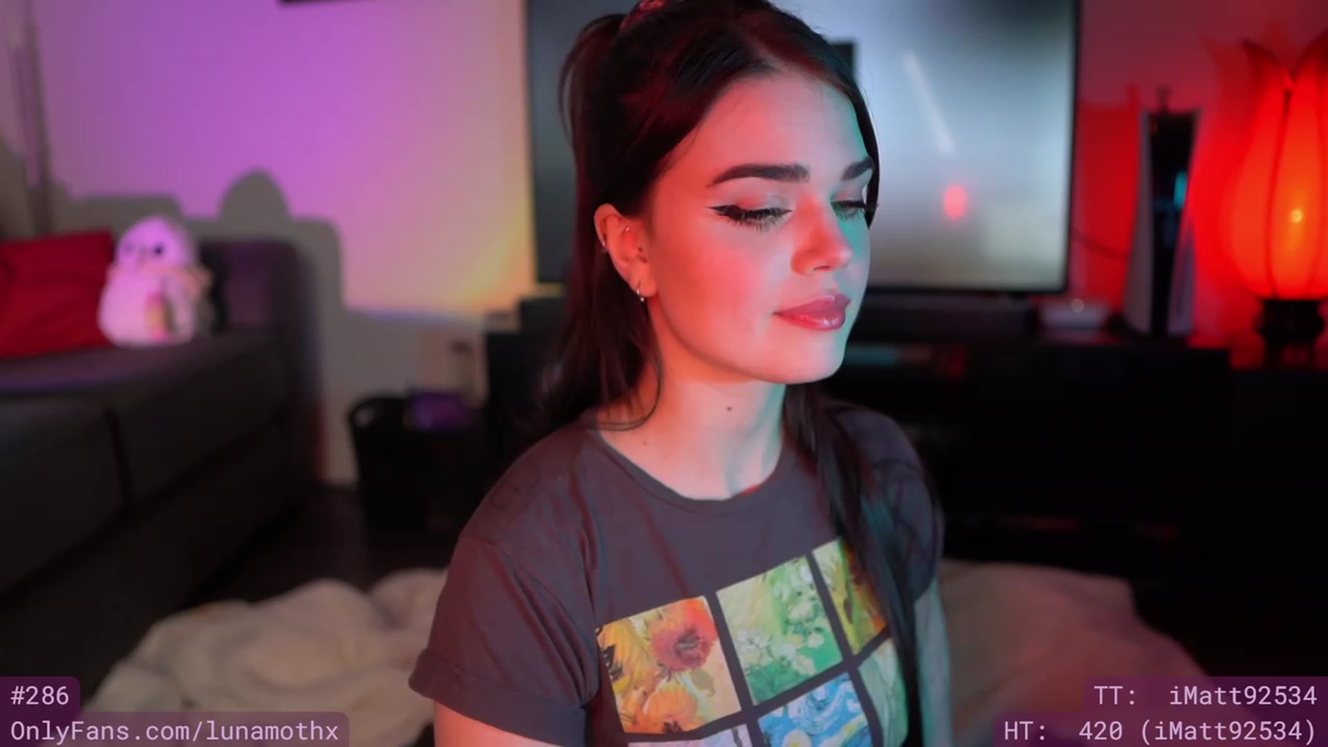 Gallery image thumbnail from Wizard's myfreecams stream on, 04/14/2023, 07:45 image 15 of 20